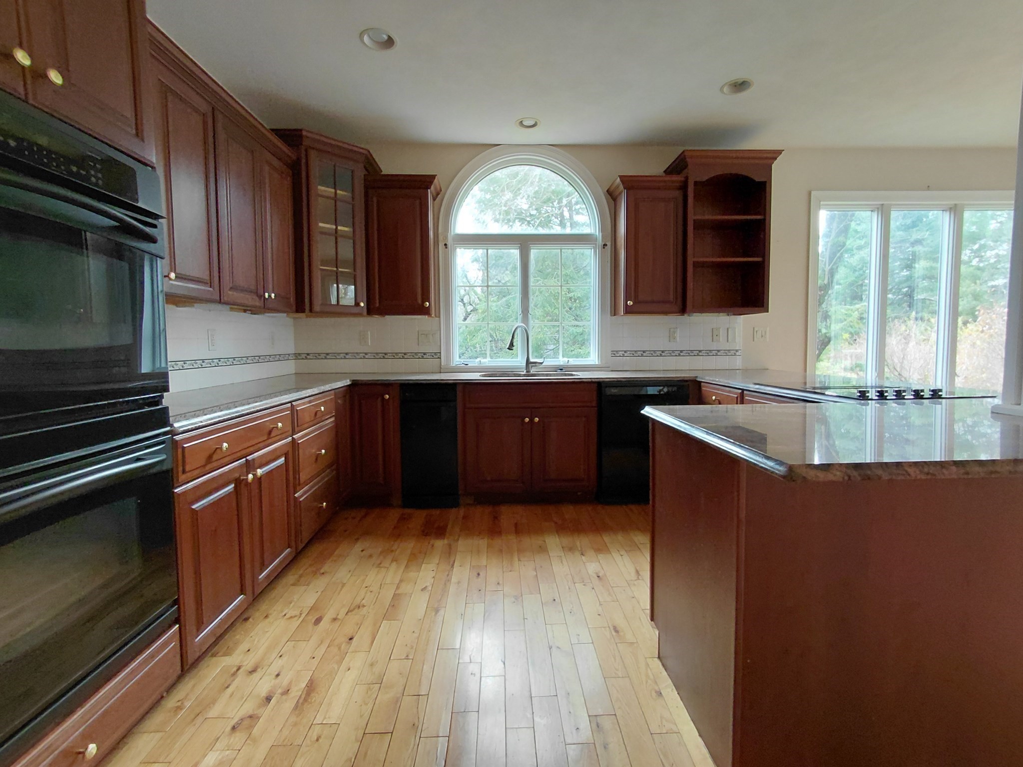 218 Lowell St, Lexington, MA 02420 - Image 13