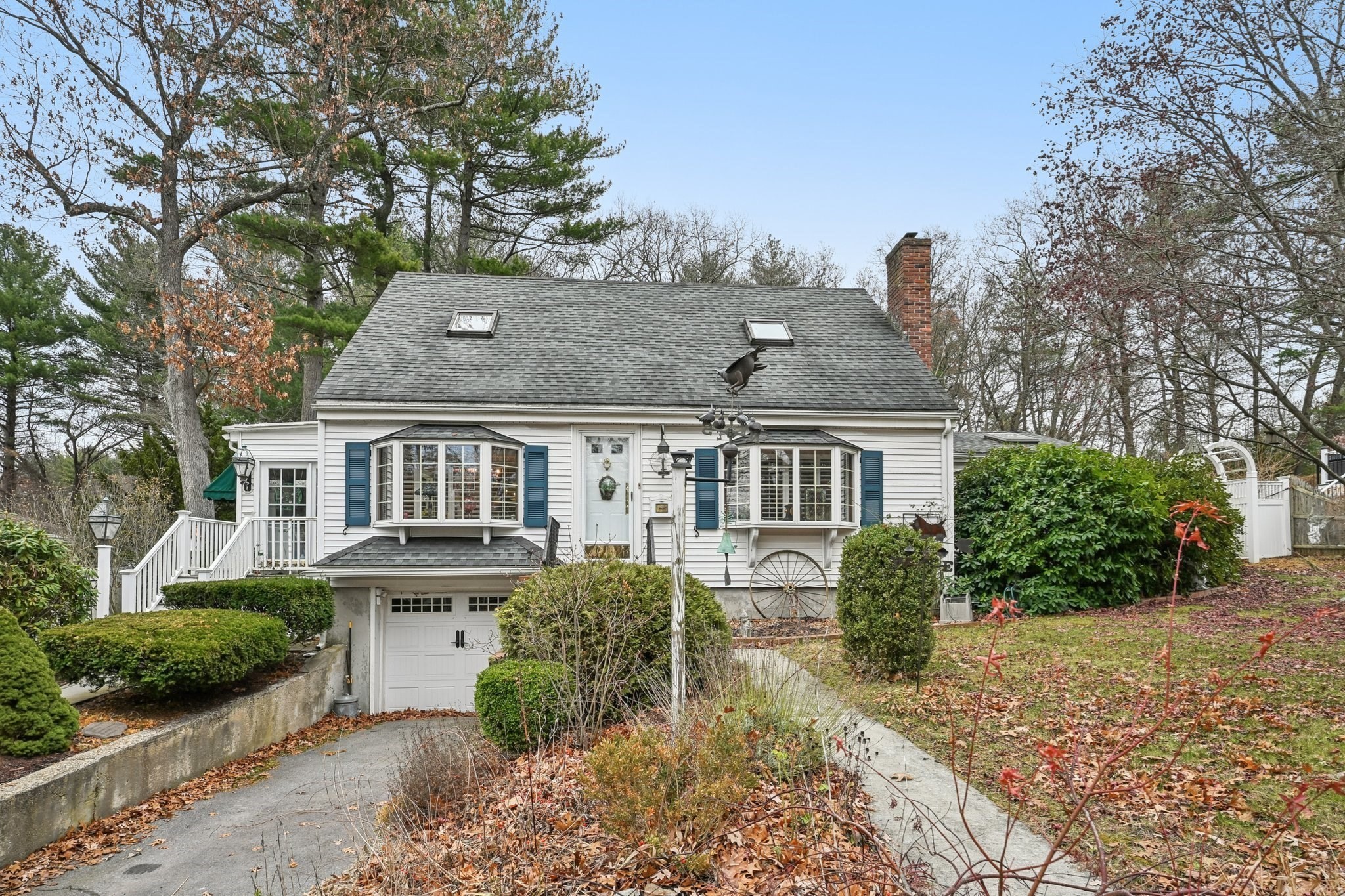 91 Pond St, Billerica, MA 01821