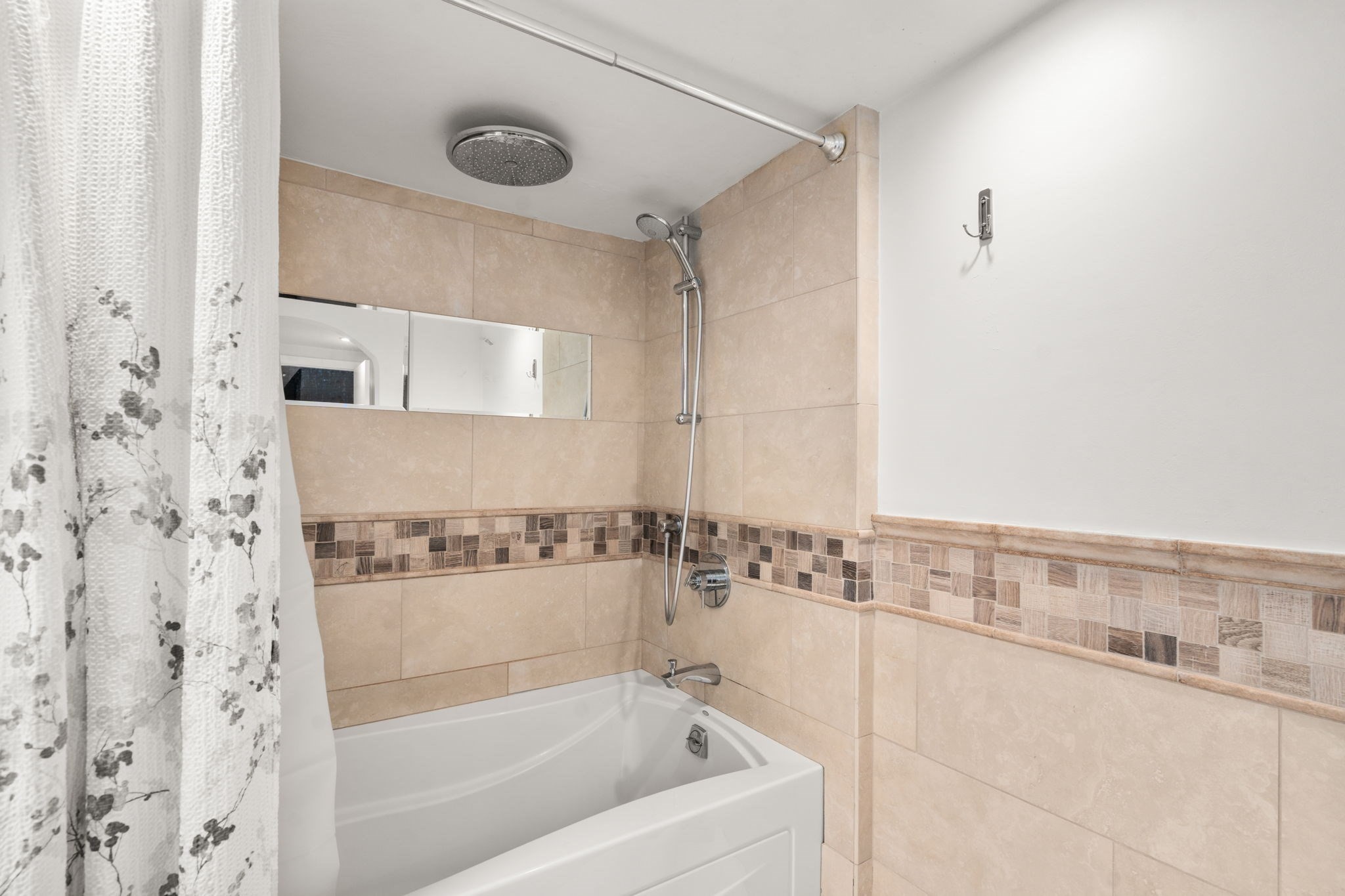 1003 Chestnut St Unit 1003, Newton, MA 02464 - Image 8