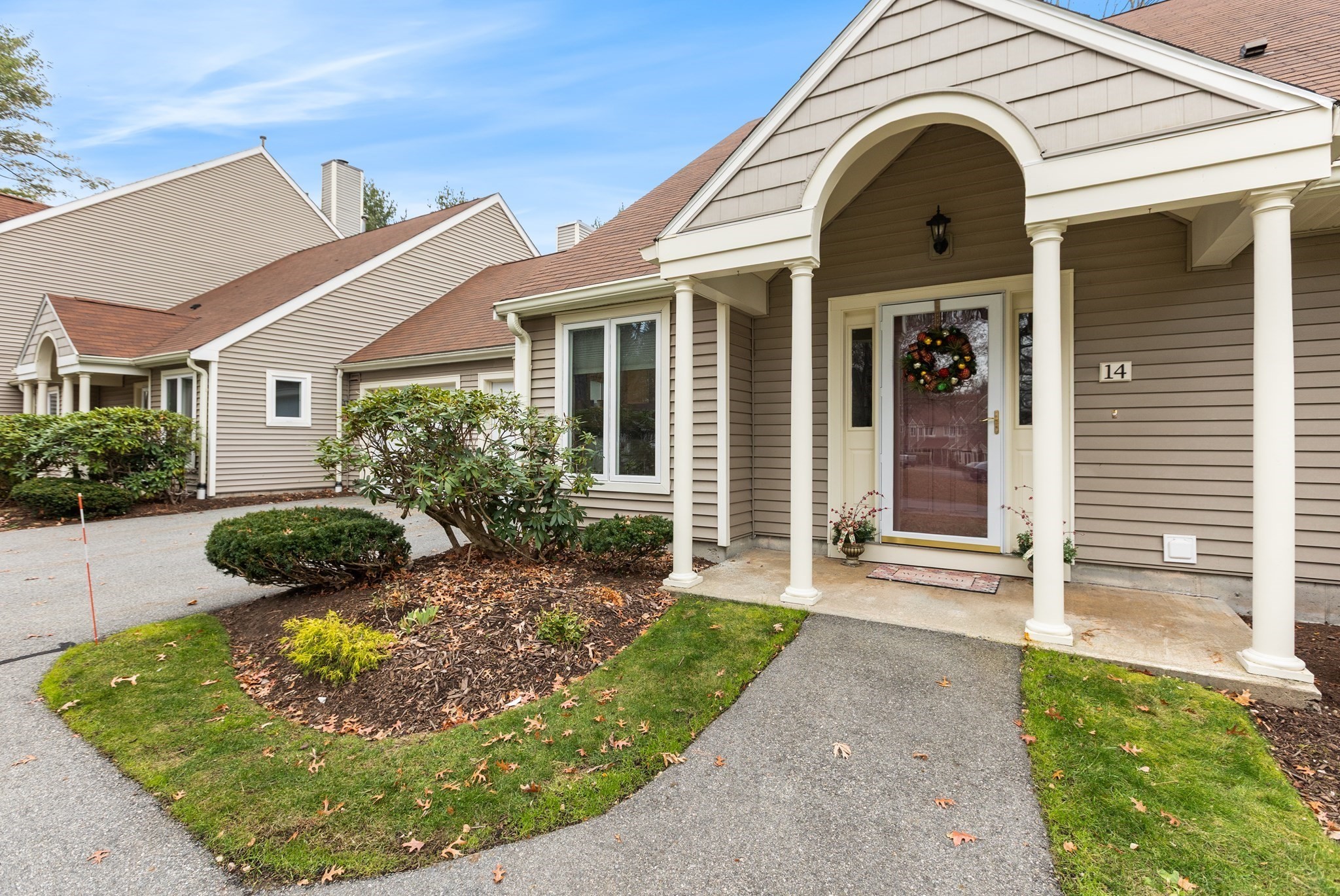 14 Saw Mill Brook Way Unit 14, Woburn, MA 01801 - Image 2