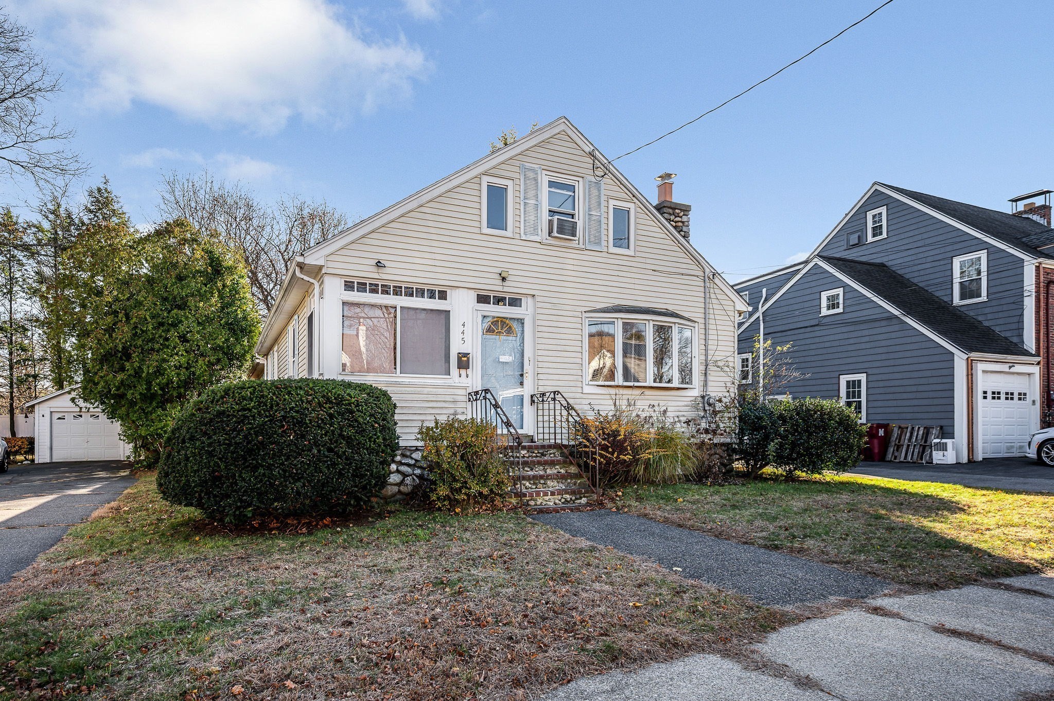 445 E Foster St, Melrose, MA 02176