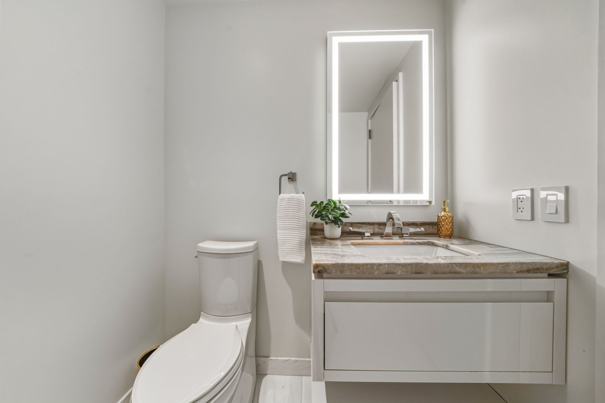 150 Seaport Blvd Unit 17C, Seaport, Boston, MA 02210 - Image 11