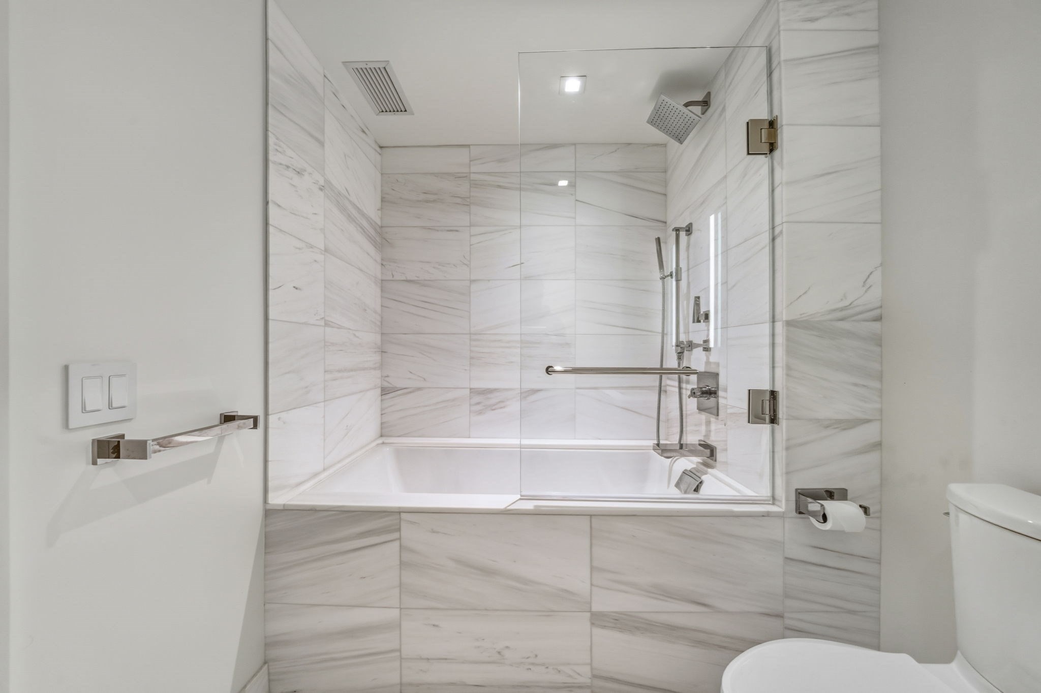 150 Seaport Blvd Unit 17C, Seaport, Boston, MA 02210 - Image 13