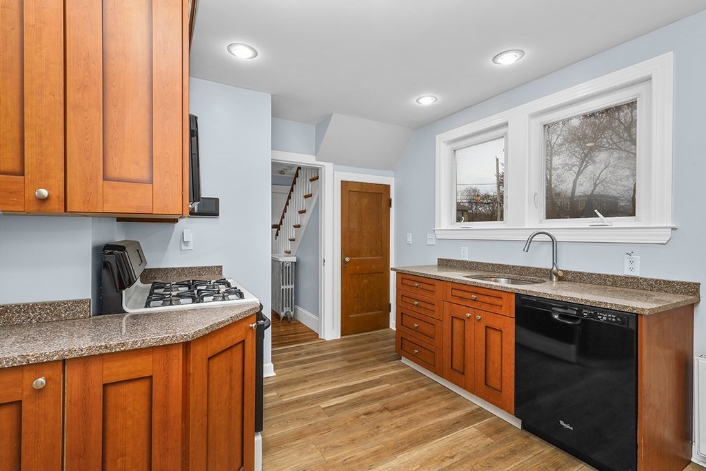 27 Lexington Ave, Hyde Park, Boston, MA 02136 - Image 13