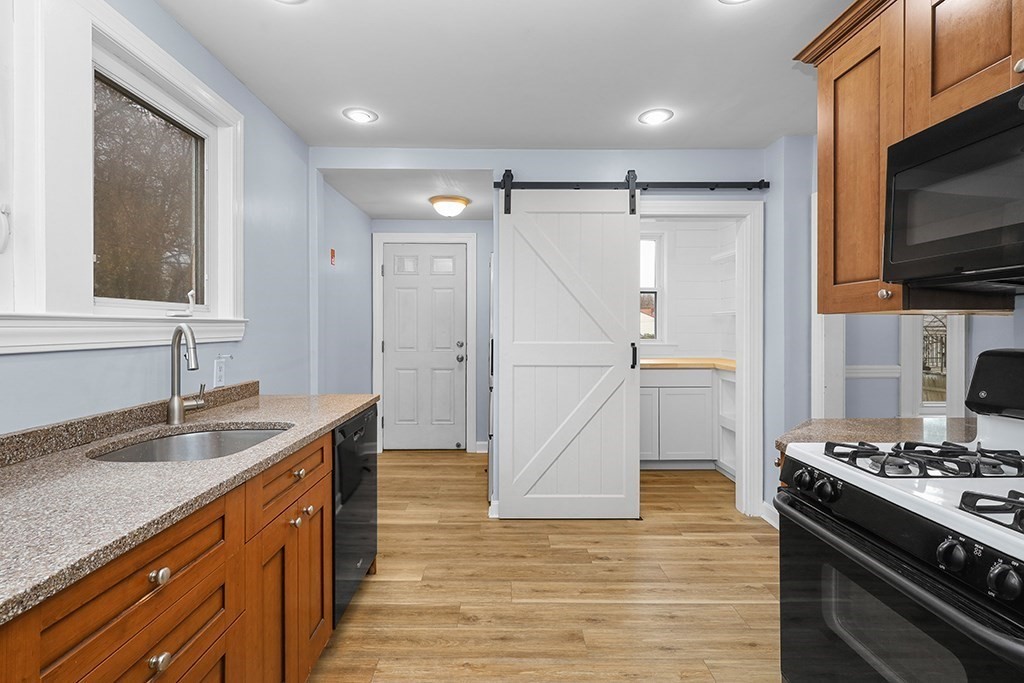 27 Lexington Ave, Hyde Park, Boston, MA 02136 - Image 15