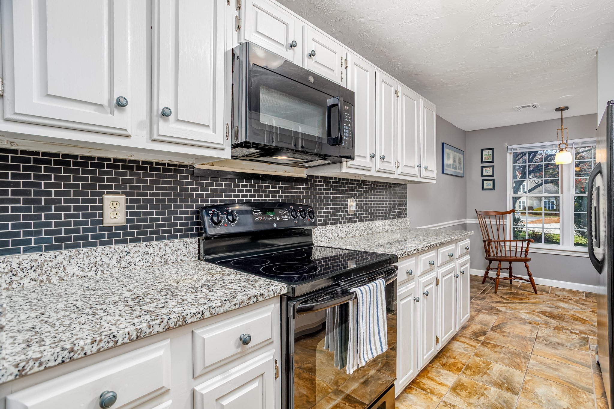 303 Ridgefield Cir Unit C, Clinton, MA 01510 - Image 3