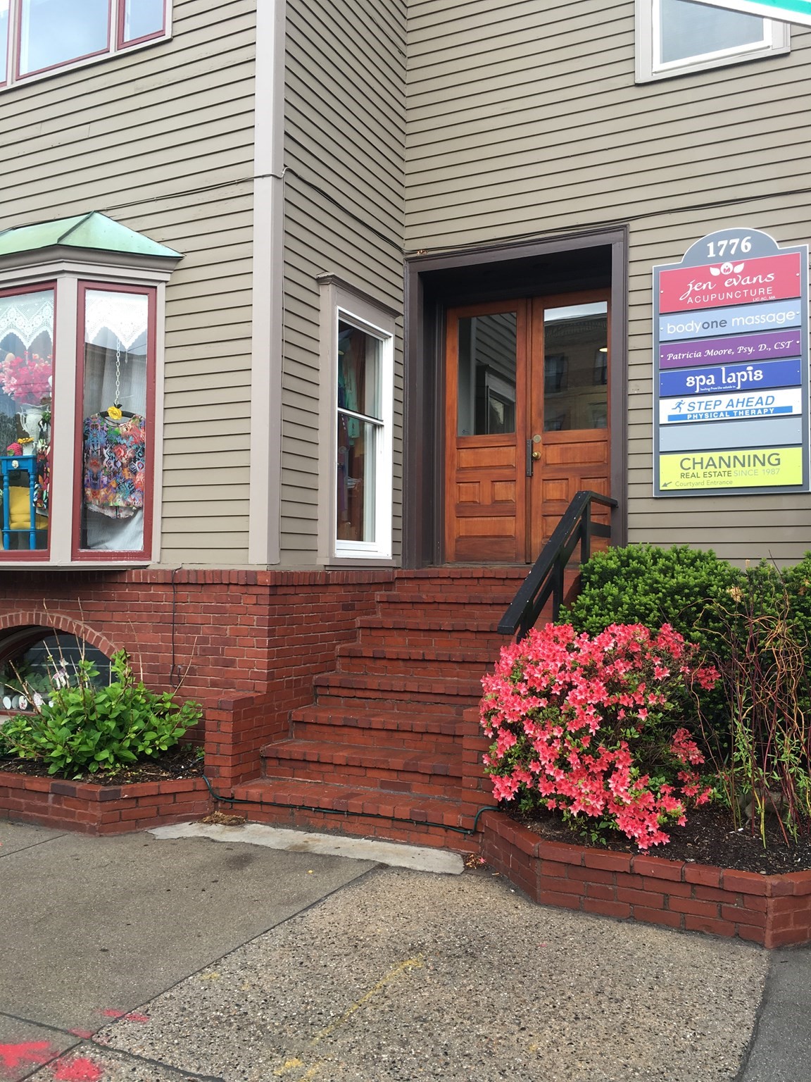 1776 Massachusetts Ave Unit 2B, Cambridge, MA 02140 - Image 1