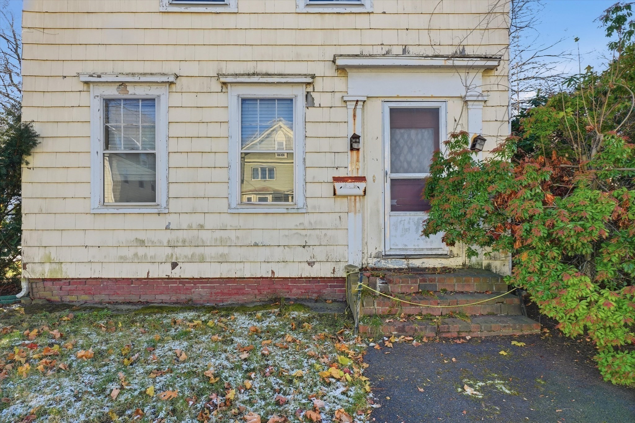 118 Elm St, Amesbury, MA 01913 - Image 17
