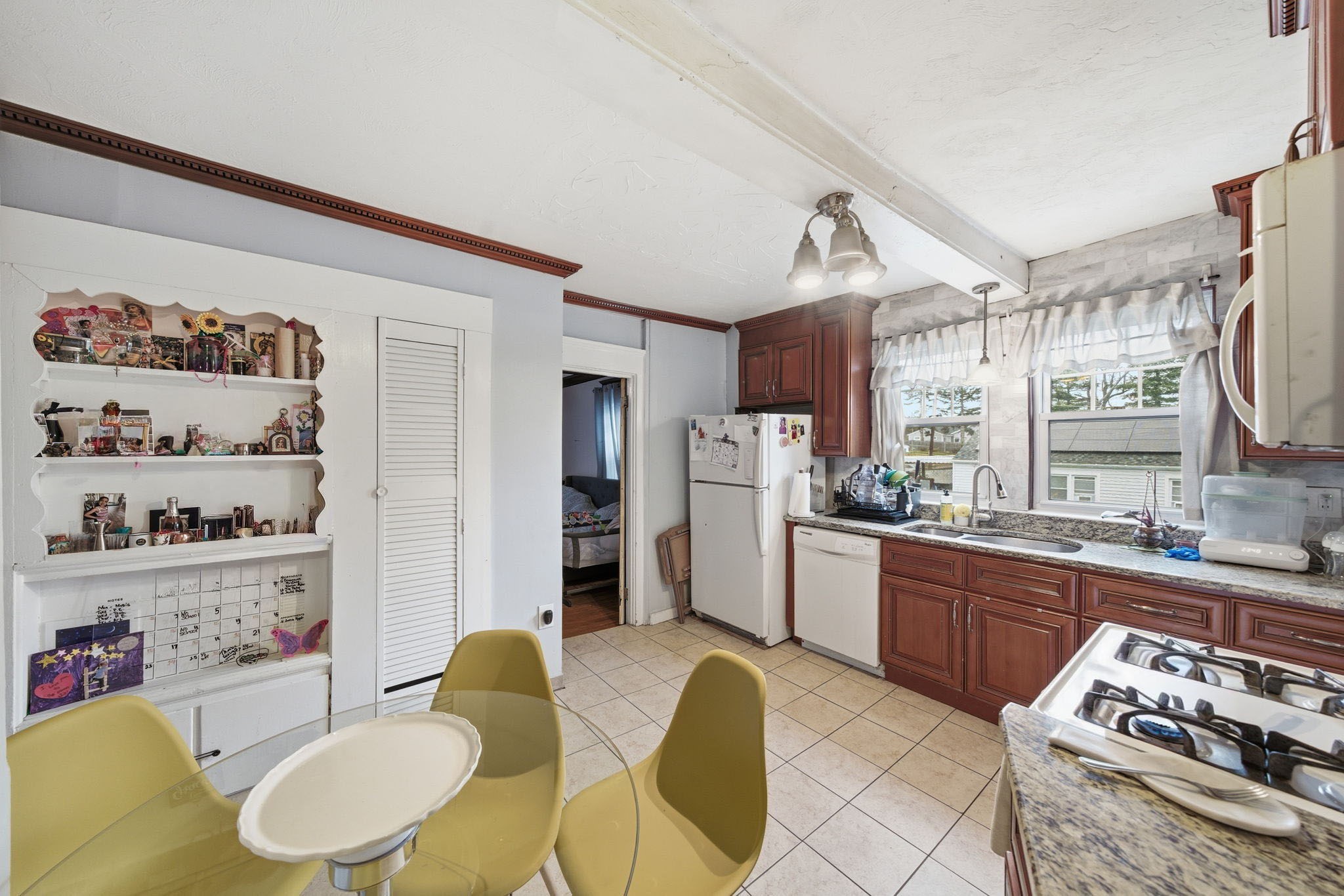 37 Albion St, Methuen, MA 01844 - Image 6