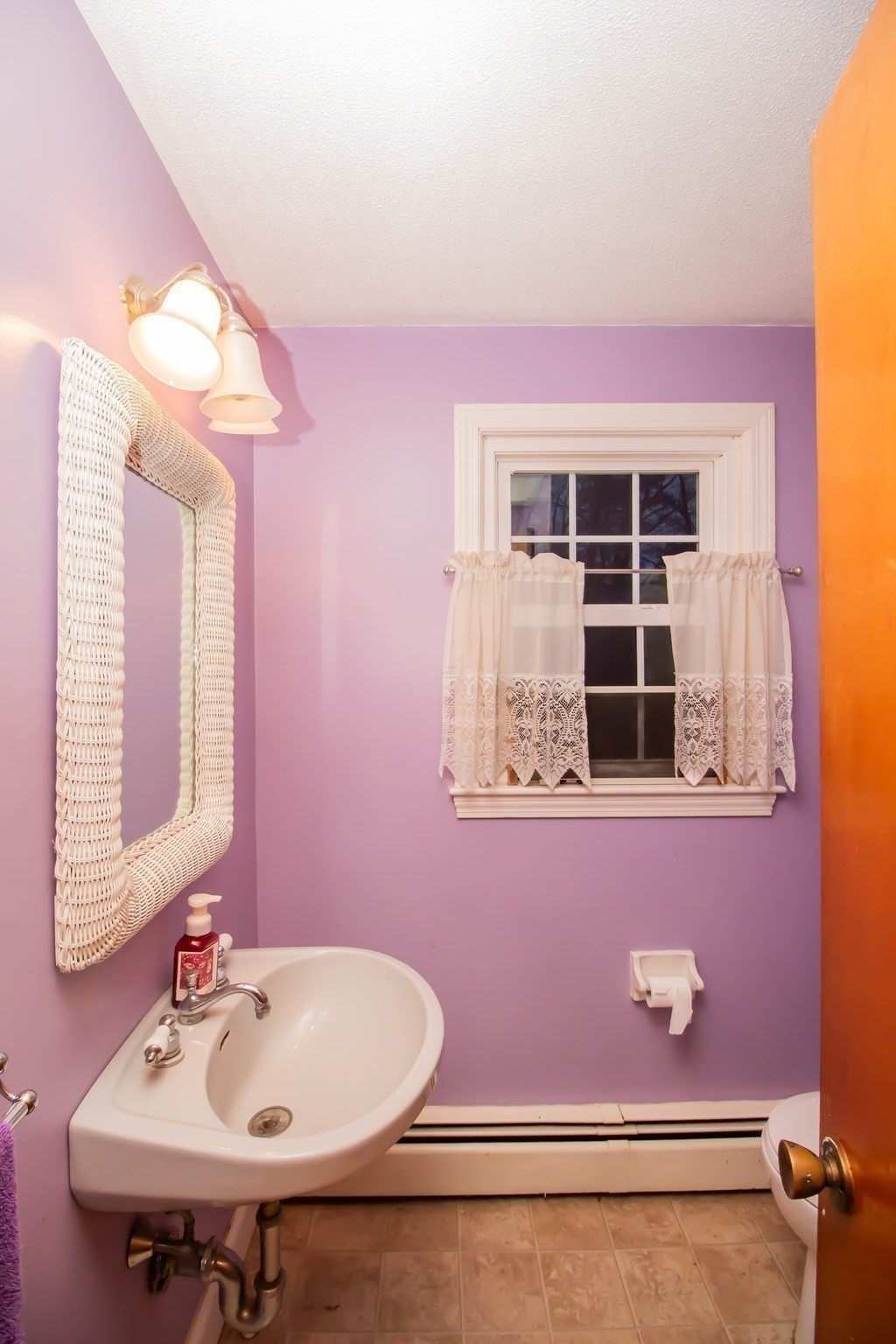 125 Blackstone, Bellingham, MA 02019 - Image 22