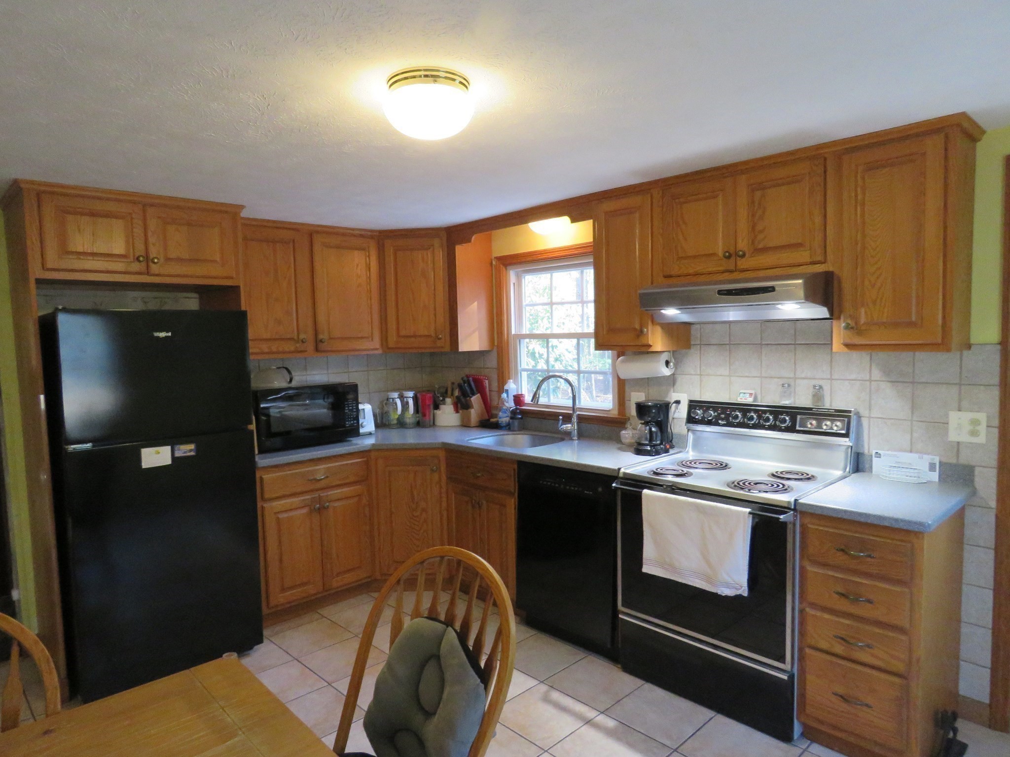 18 Wampatuck St, Pembroke, MA 02359 - Image 4