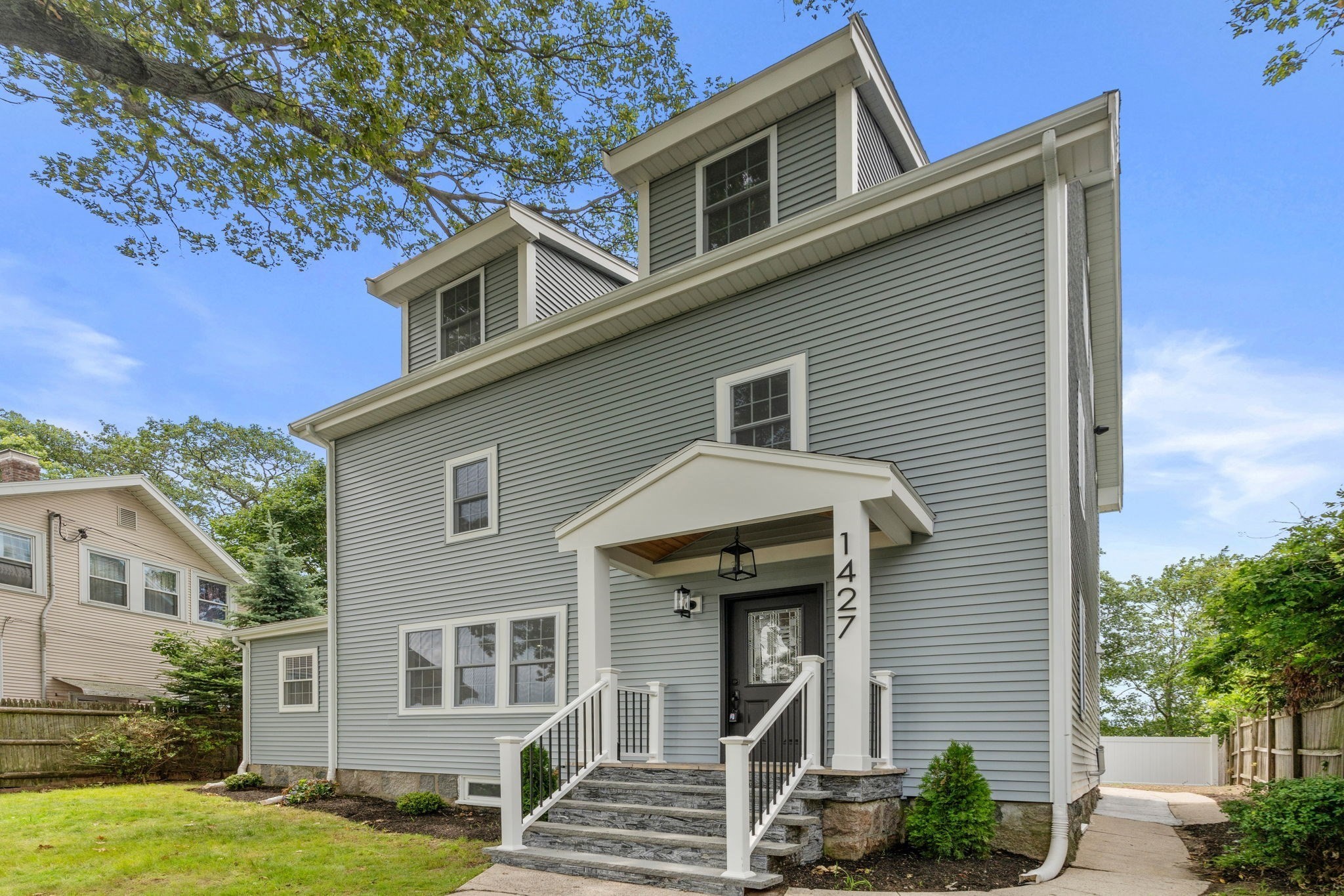1427 Quincy Shore Dr, Quincy, MA 02169 - Image 1