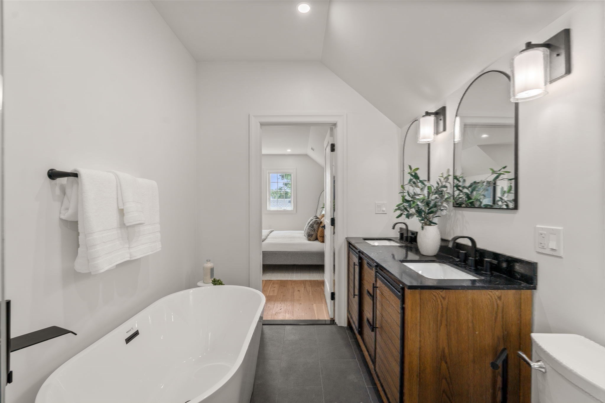 1427 Quincy Shore Dr, Quincy, MA 02169 - Image 25