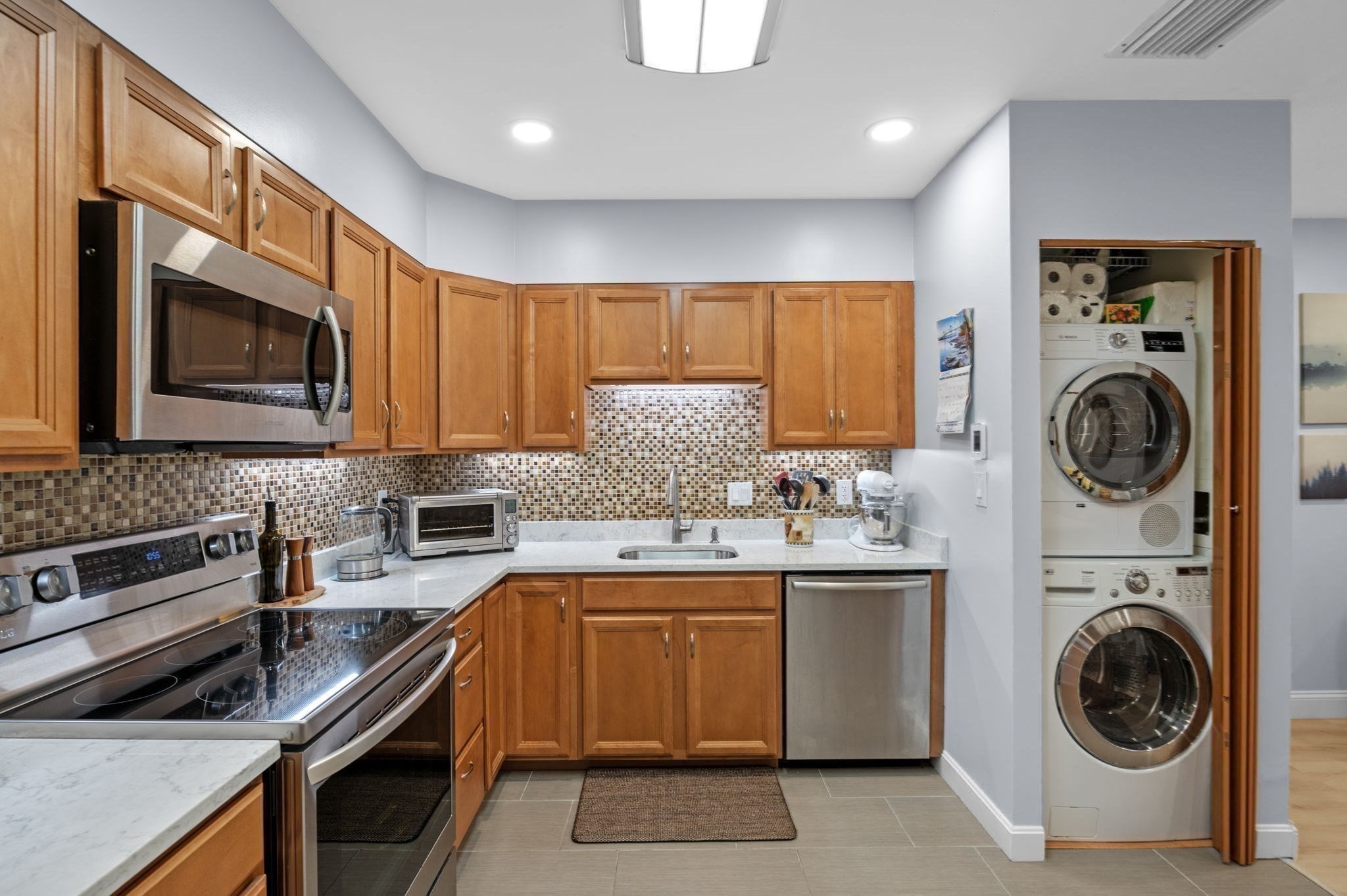 12 Chancery Court Unit 207, Lynn, MA 01902 - Image 18