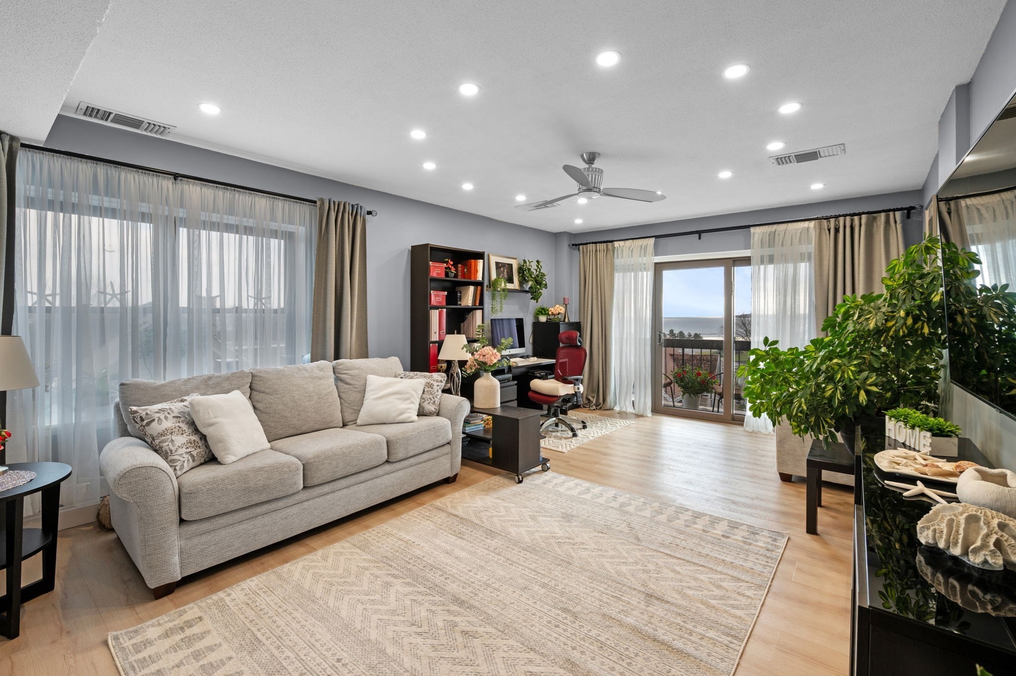 12 Chancery Court Unit 207, Lynn, MA 01902 - Image 4