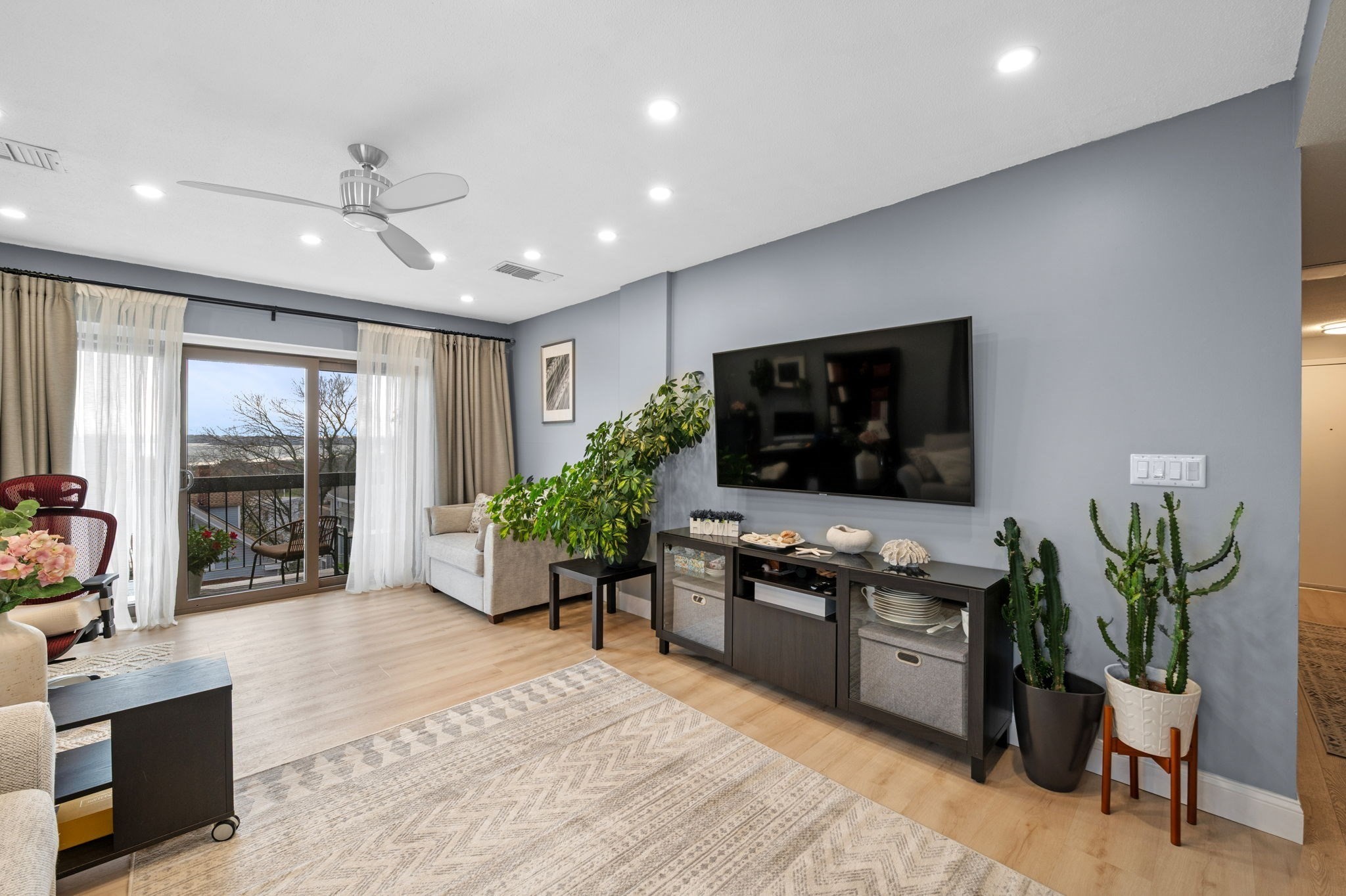 12 Chancery Court Unit 207, Lynn, MA 01902 - Image 6