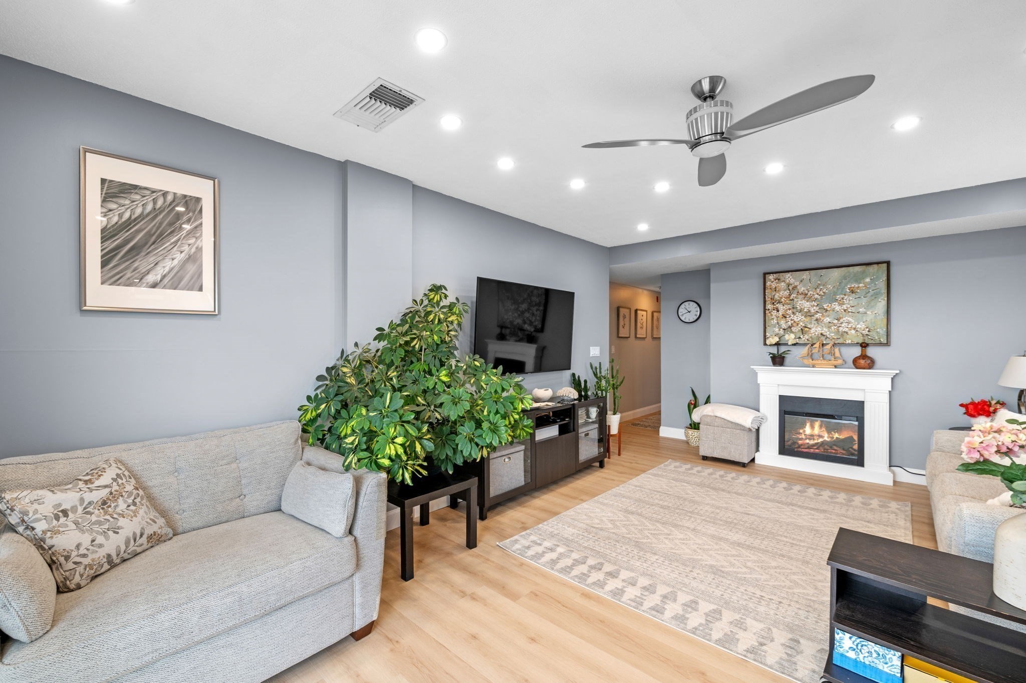 12 Chancery Court Unit 207, Lynn, MA 01902 - Image 7