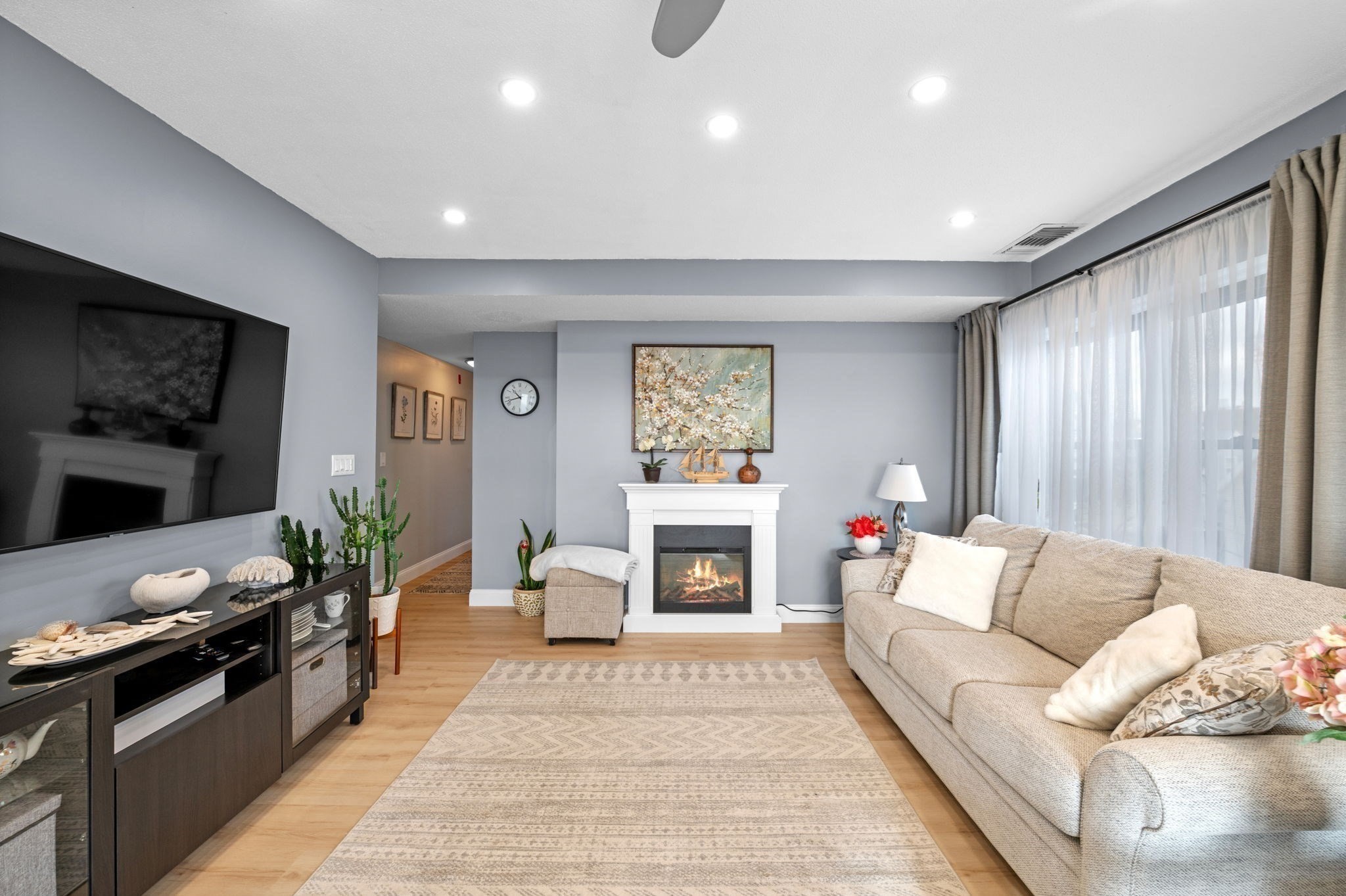 12 Chancery Court Unit 207, Lynn, MA 01902 - Image 8