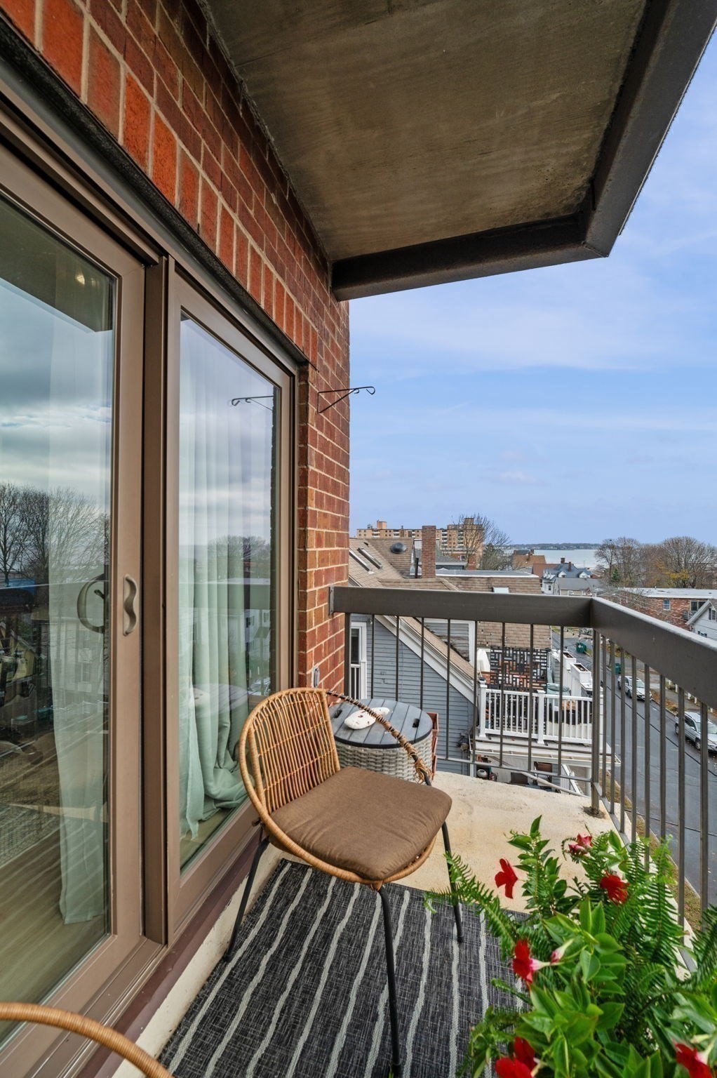 12 Chancery Court Unit 207, Lynn, MA 01902 - Image 9