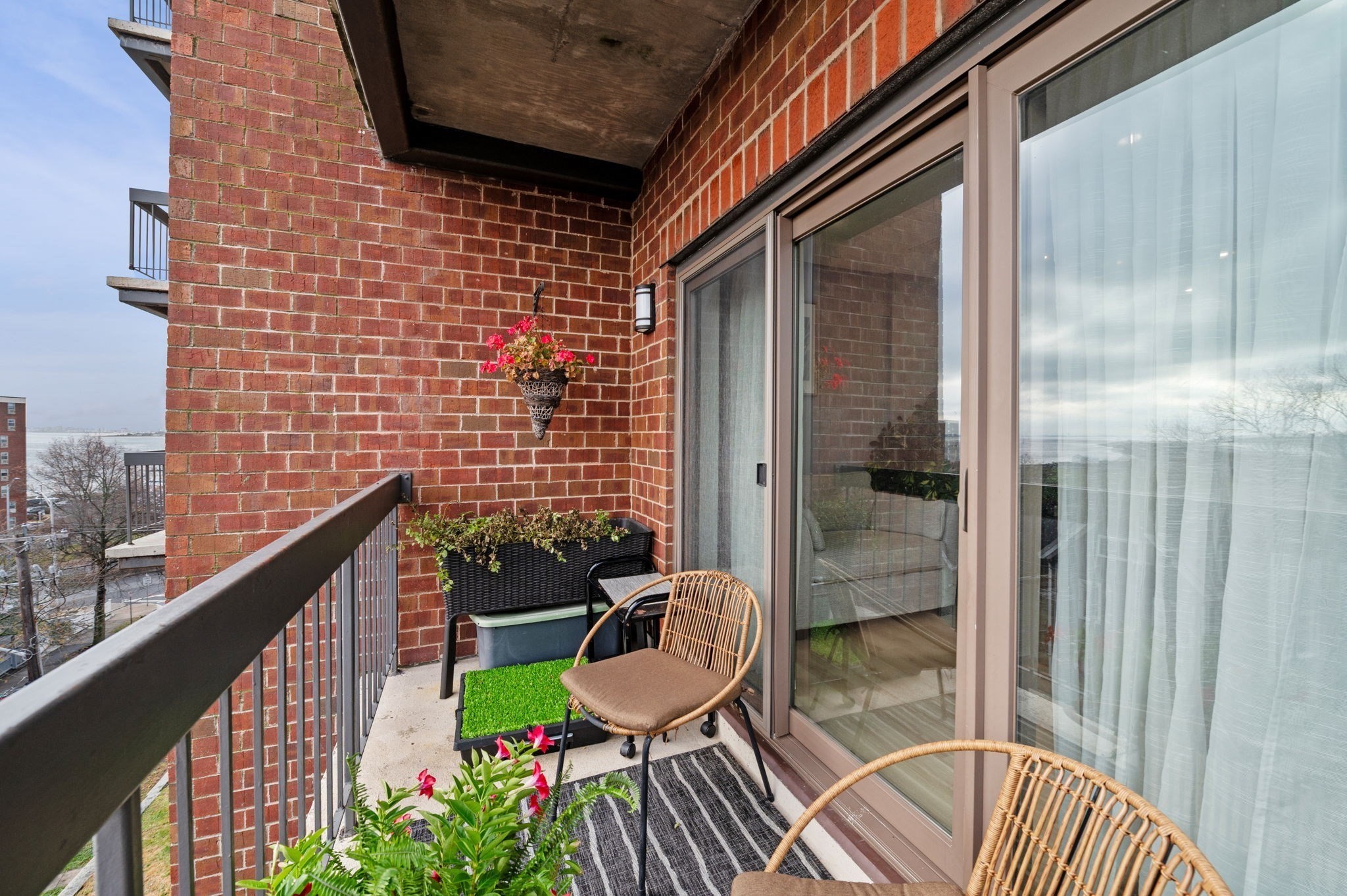 12 Chancery Court Unit 207, Lynn, MA 01902 - Image 10