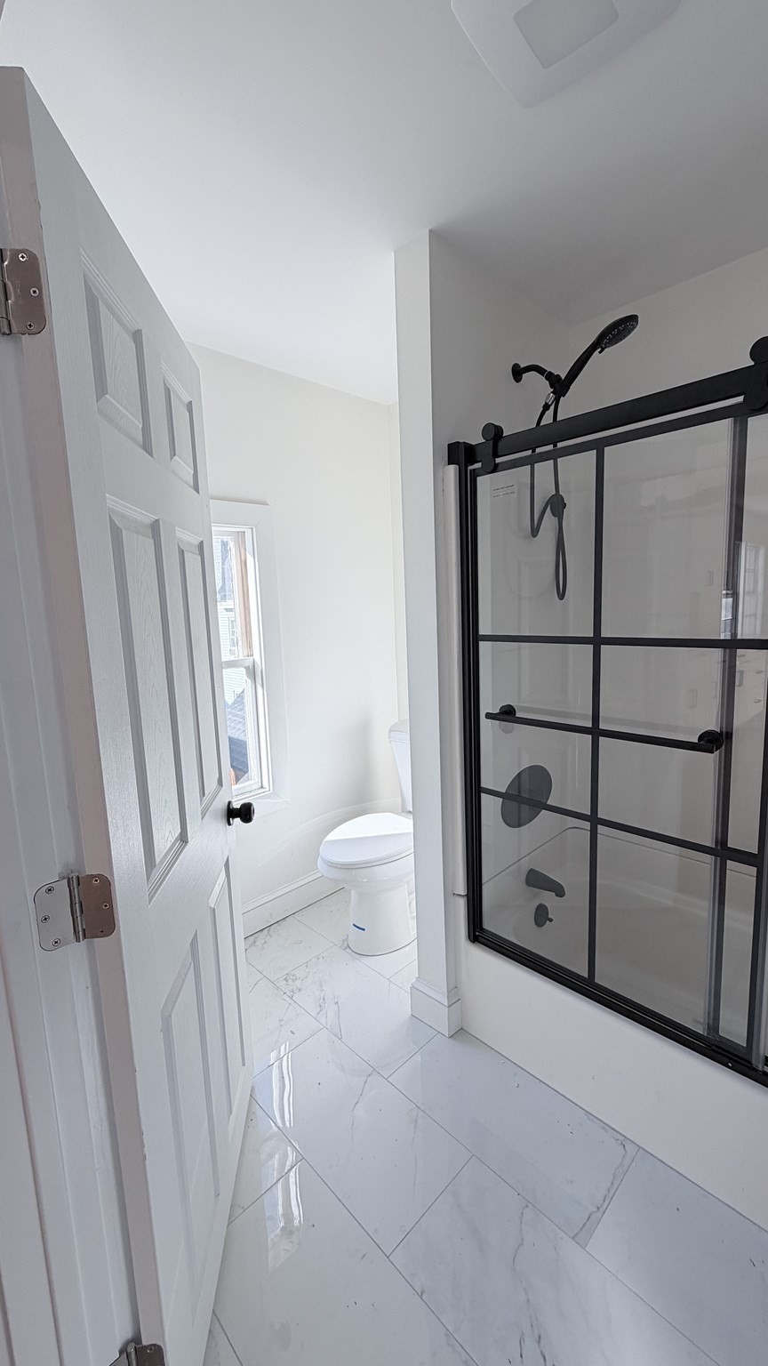 15 Varney, Lowell, MA 01854 - Image 22