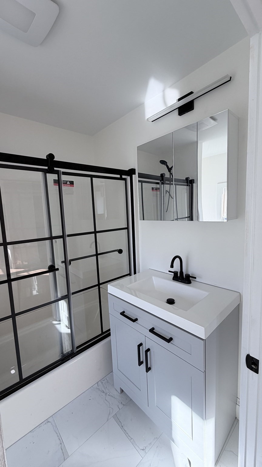 15 Varney, Lowell, MA 01854 - Image 23