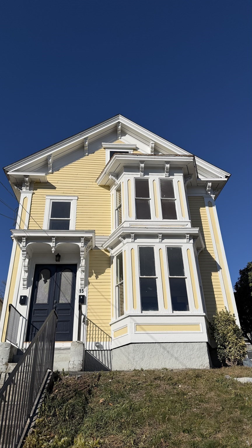 15 Varney, Lowell, MA 01854 - Image 33