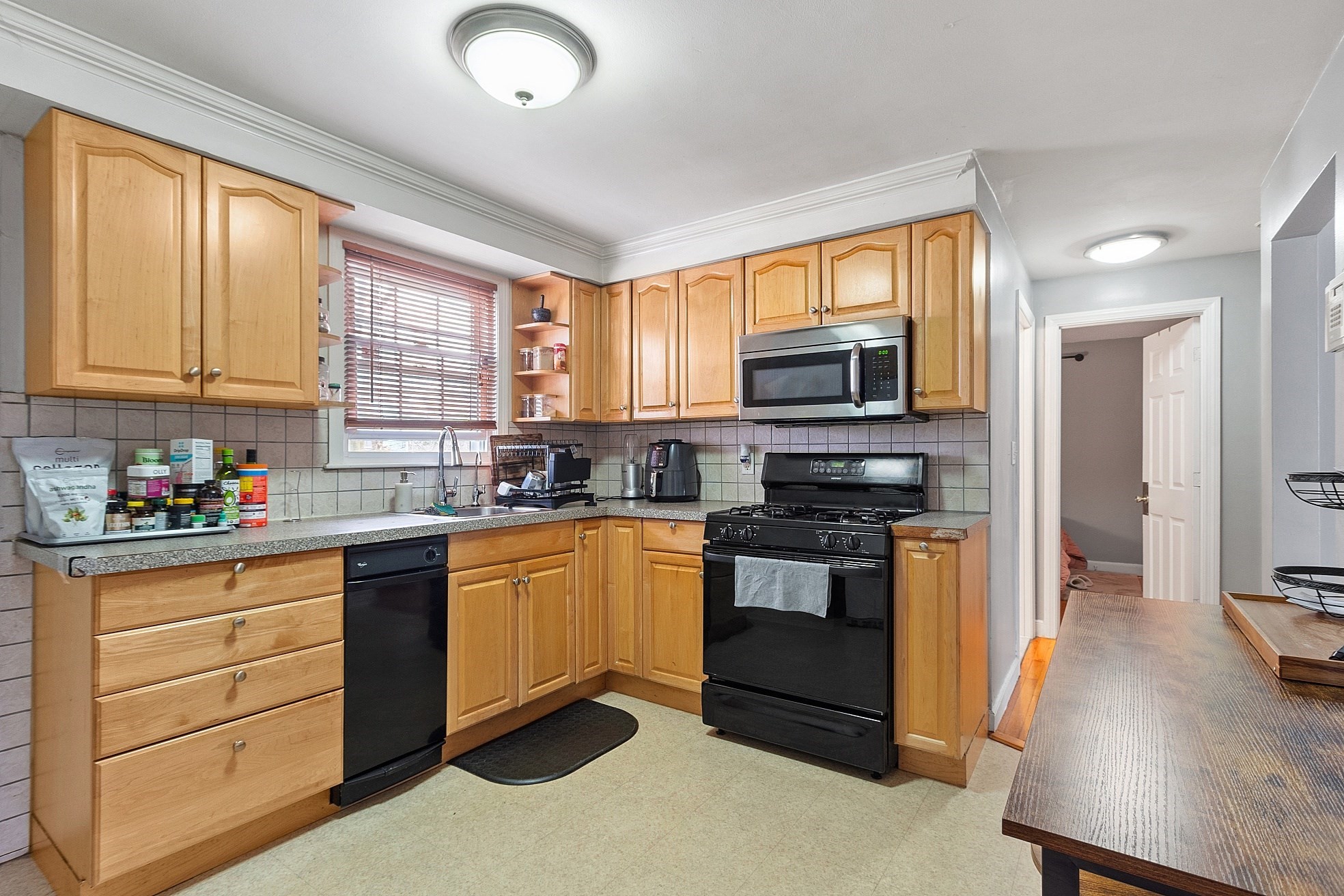 10 Everett Avenue, Dorchester, Boston, MA 02125 - Image 25