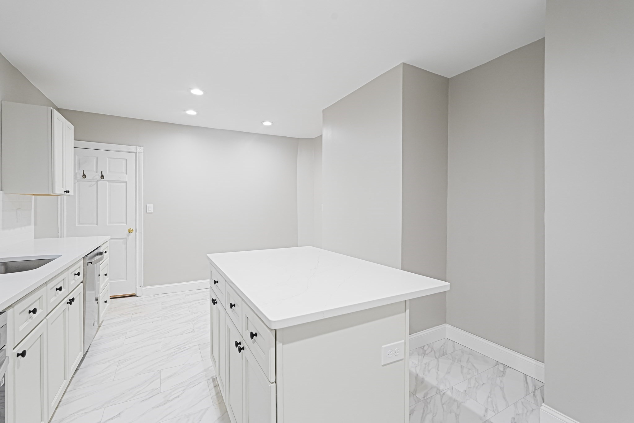 381 Adams St Unit 1, Dorchester, Boston, MA 02122 - Image 2