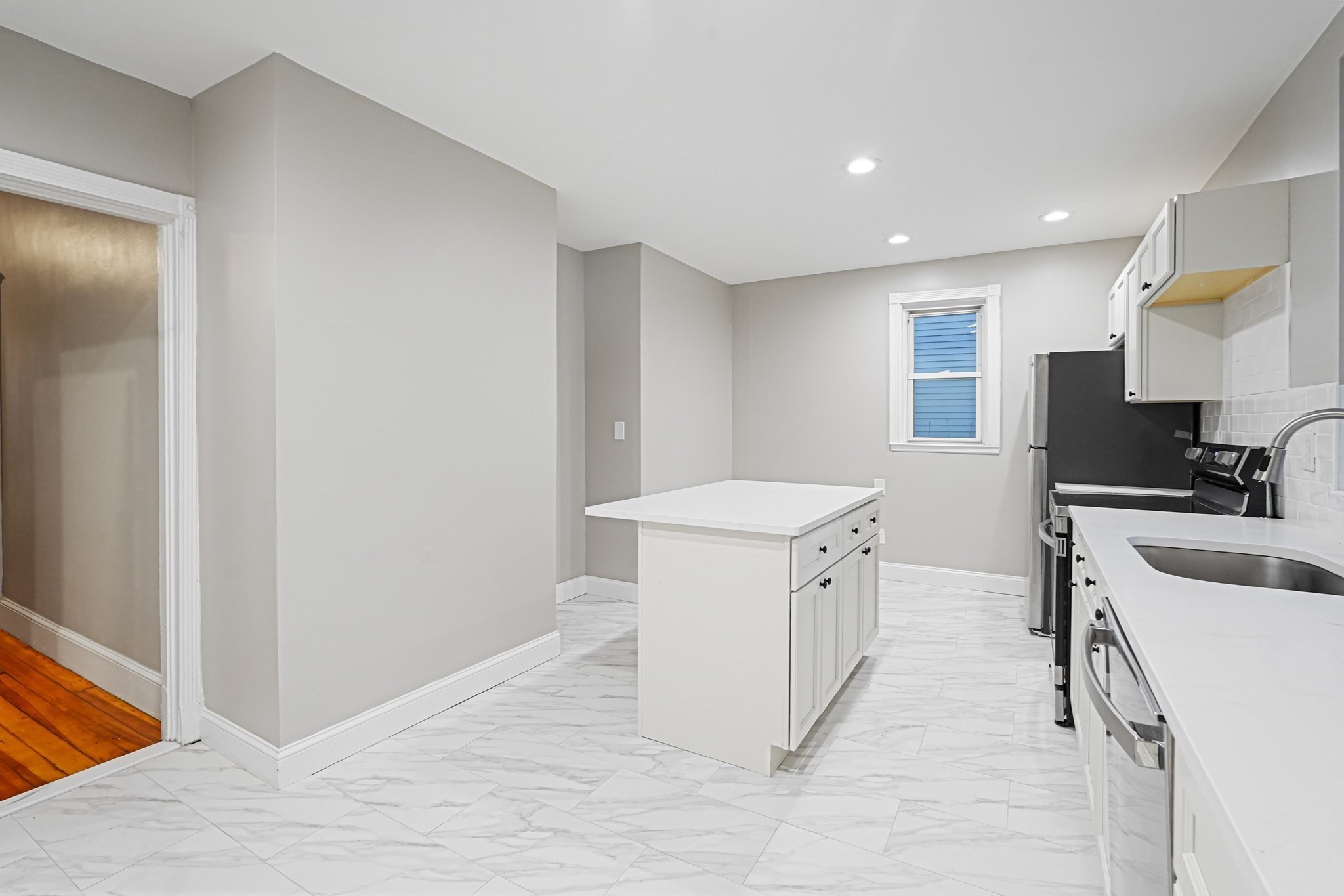 381 Adams St Unit 1, Dorchester, Boston, MA 02122 - Image 6