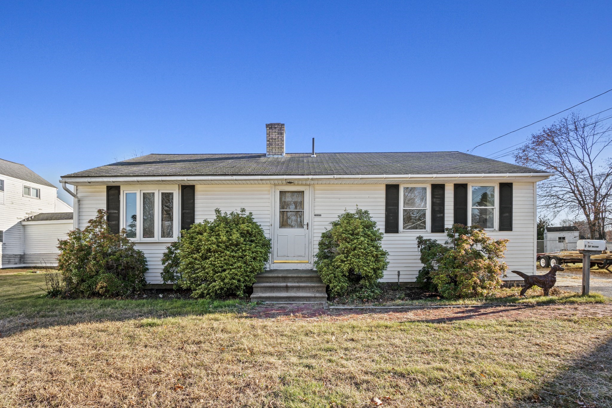 9 Charlton Street, Oxford, MA 01540