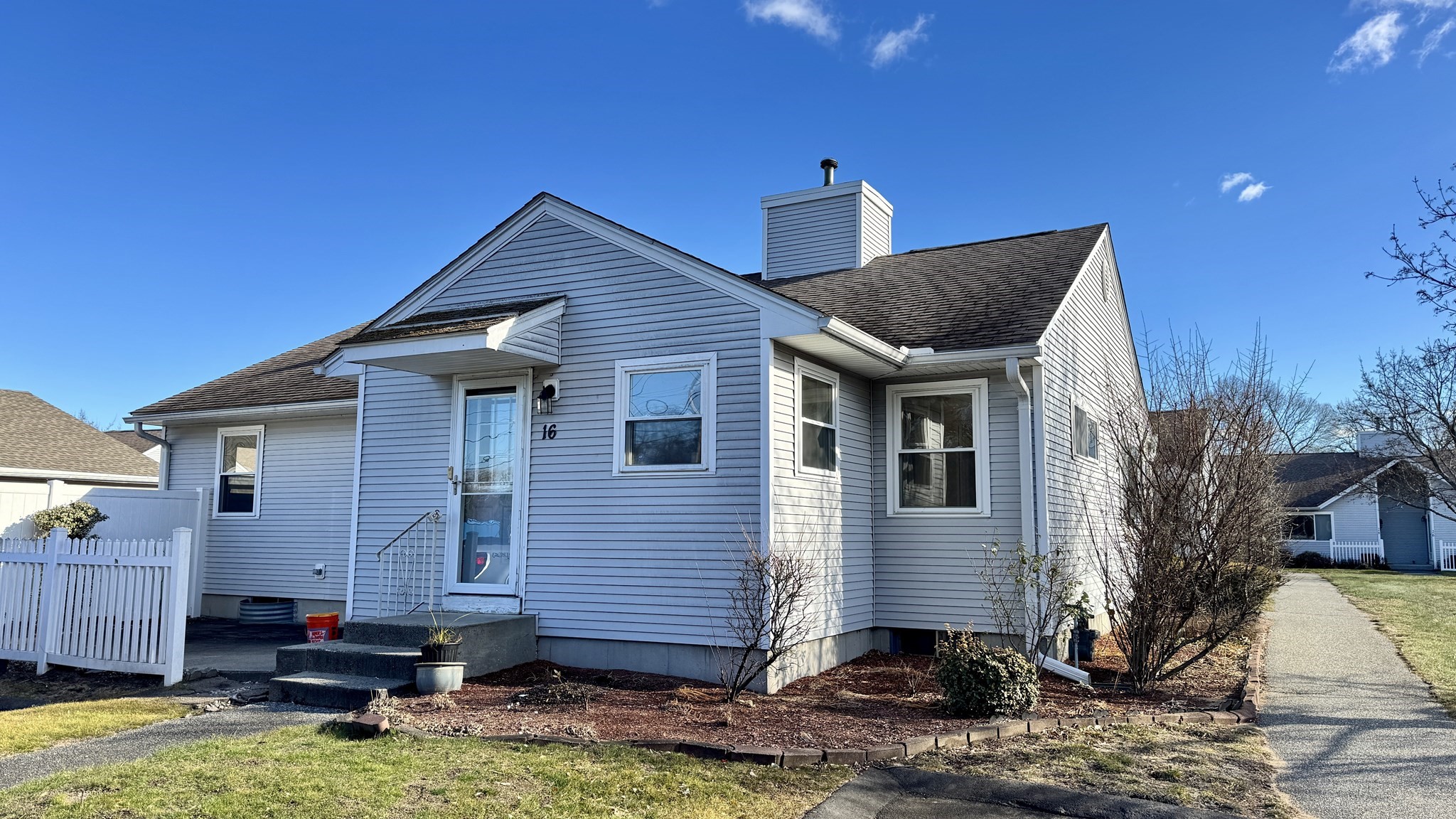 16 Collins St Unit 16, Chicopee, MA 01022 - Image 1