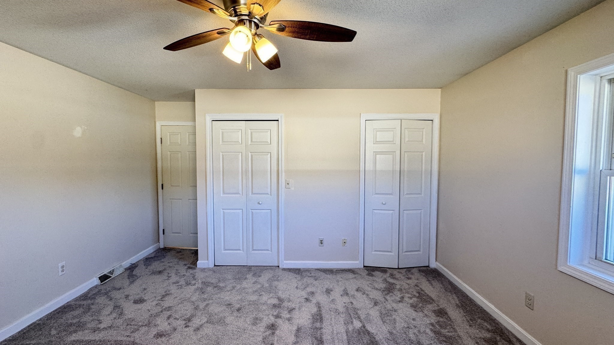 16 Collins St Unit 16, Chicopee, MA 01022 - Image 15