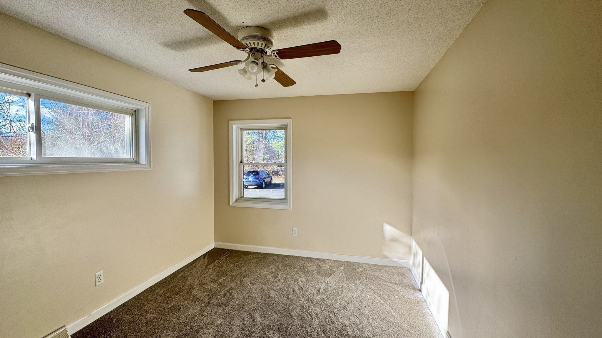 16 Collins St Unit 16, Chicopee, MA 01022 - Image 18