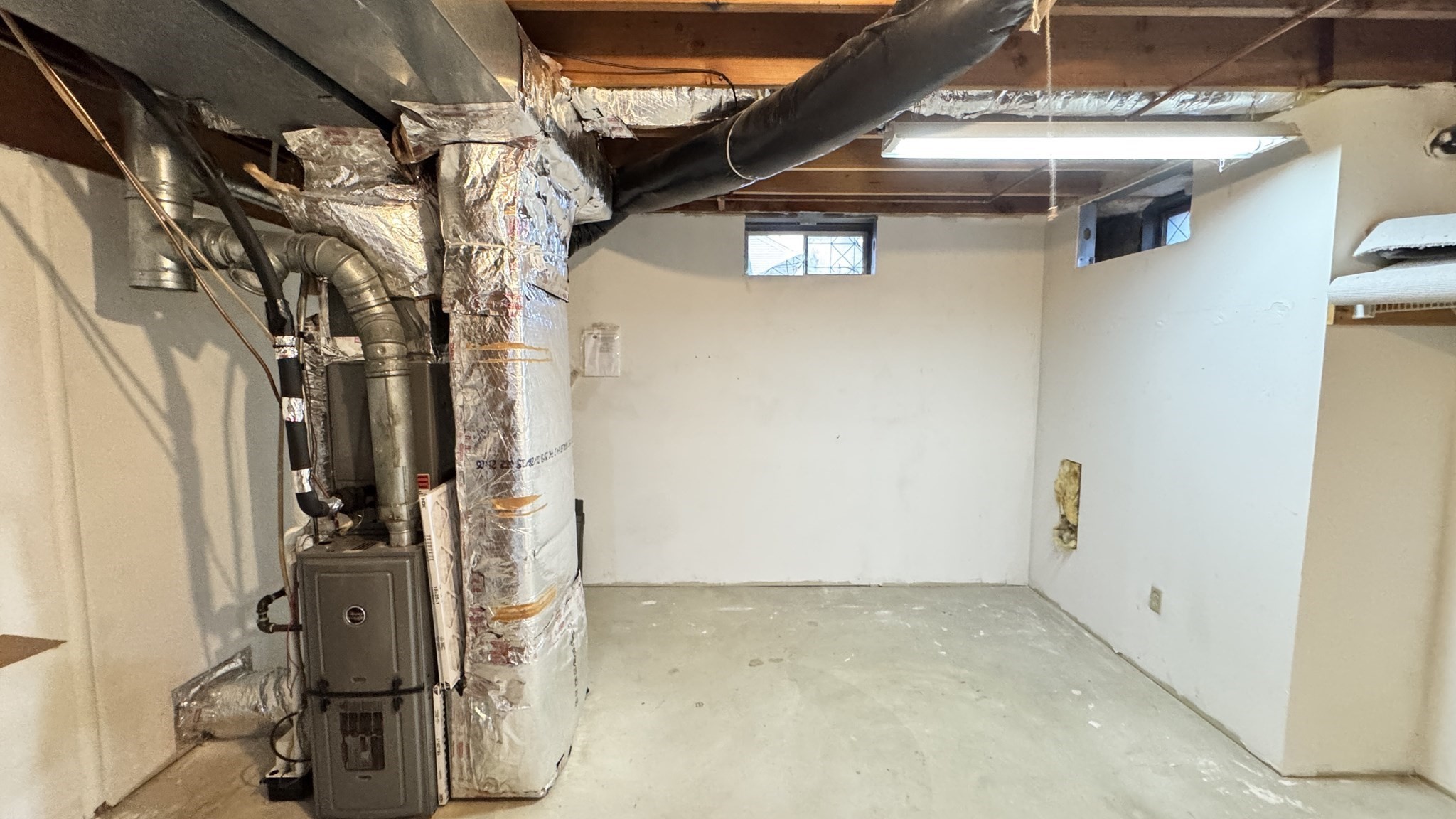 16 Collins St Unit 16, Chicopee, MA 01022 - Image 30