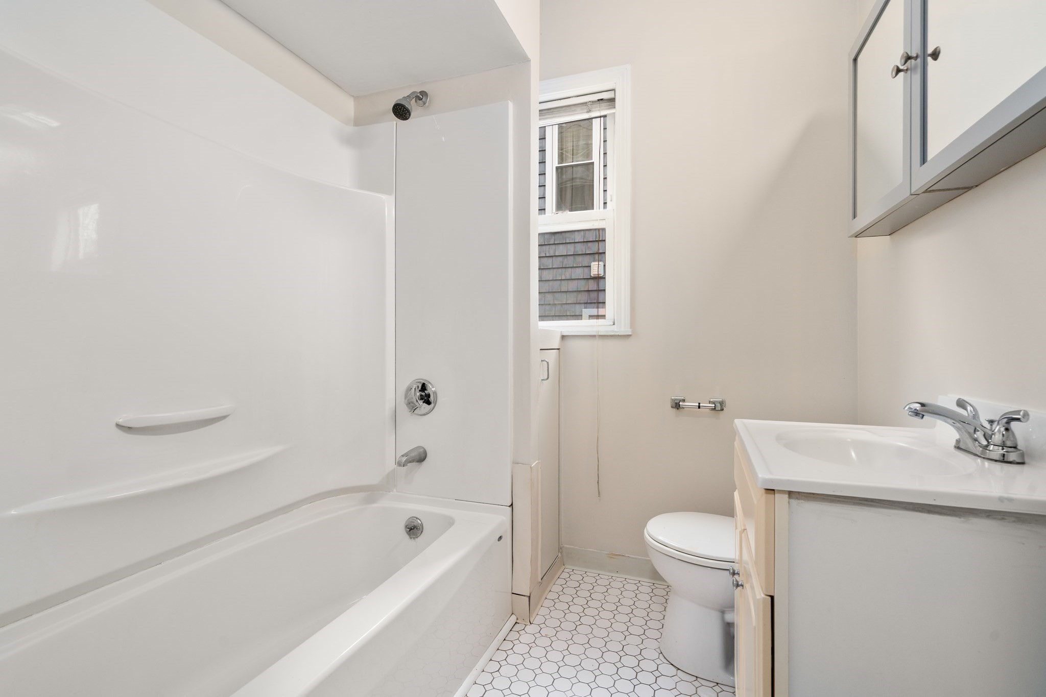 29 Packard Ave, Somerville, MA 02144 - Image 10