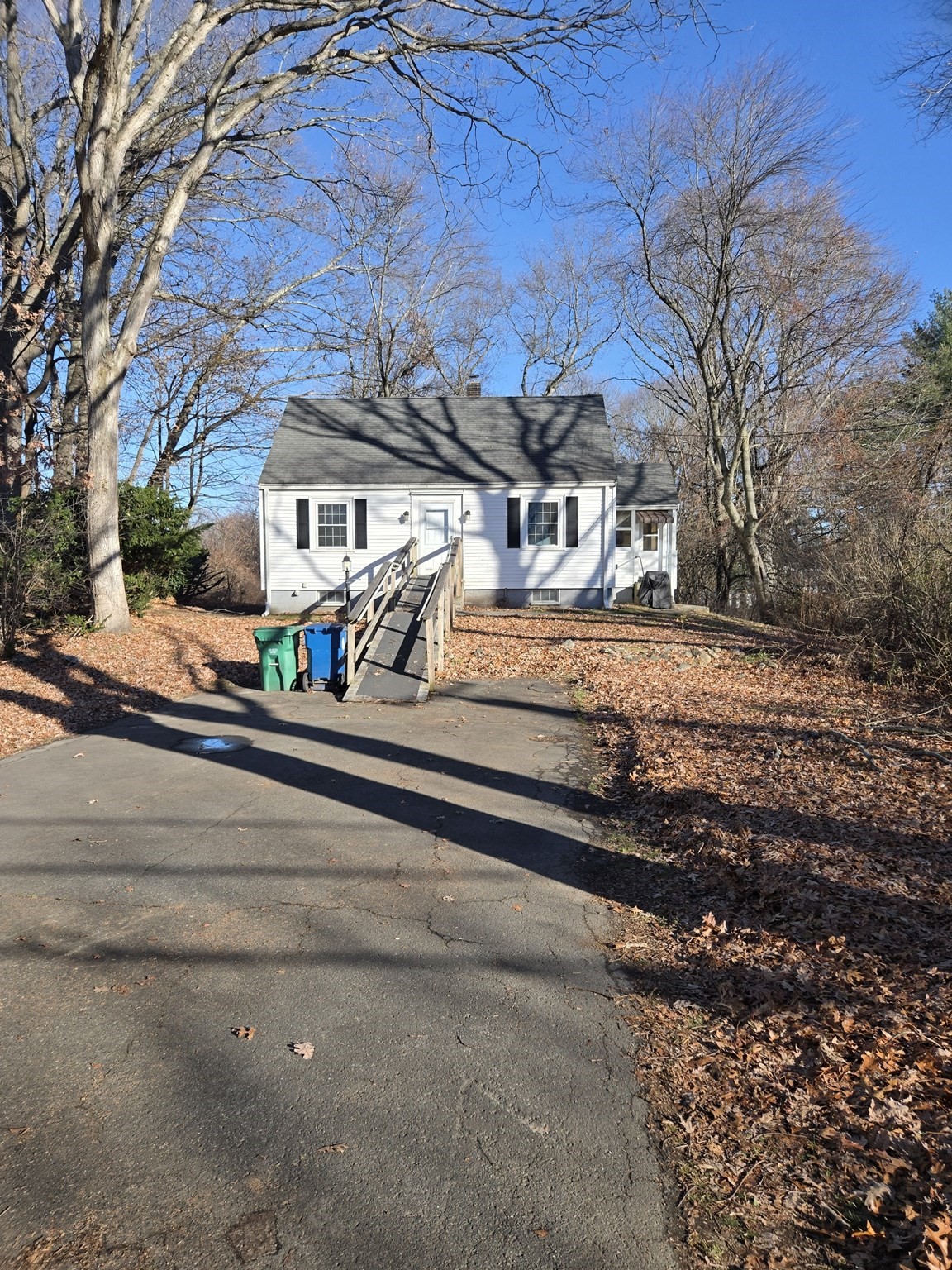 92 Muller Rd, Burlington, MA 01803