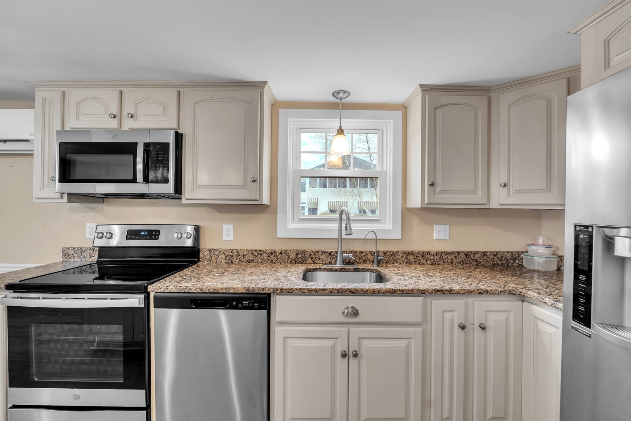 94 Newell Ave, Southbridge, MA 01550 - Image 9