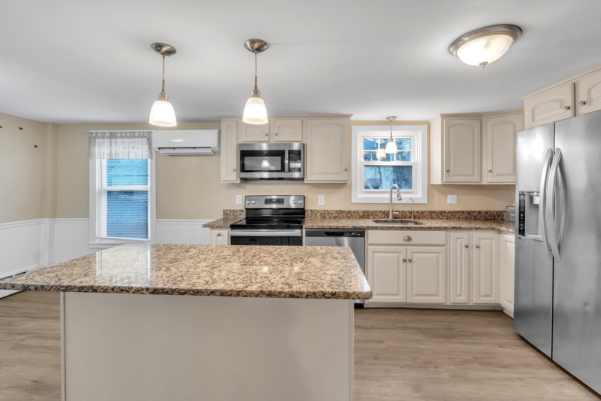 94 Newell Ave, Southbridge, MA 01550 - Image 10