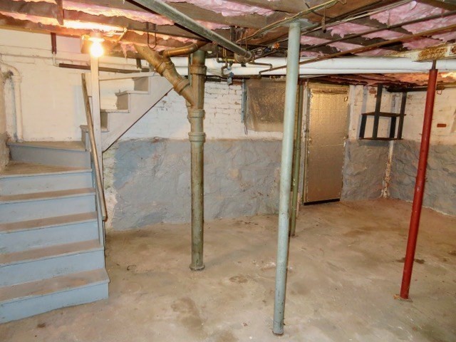 57 Columbus Ave., Northampton, MA 01060 - Image 31