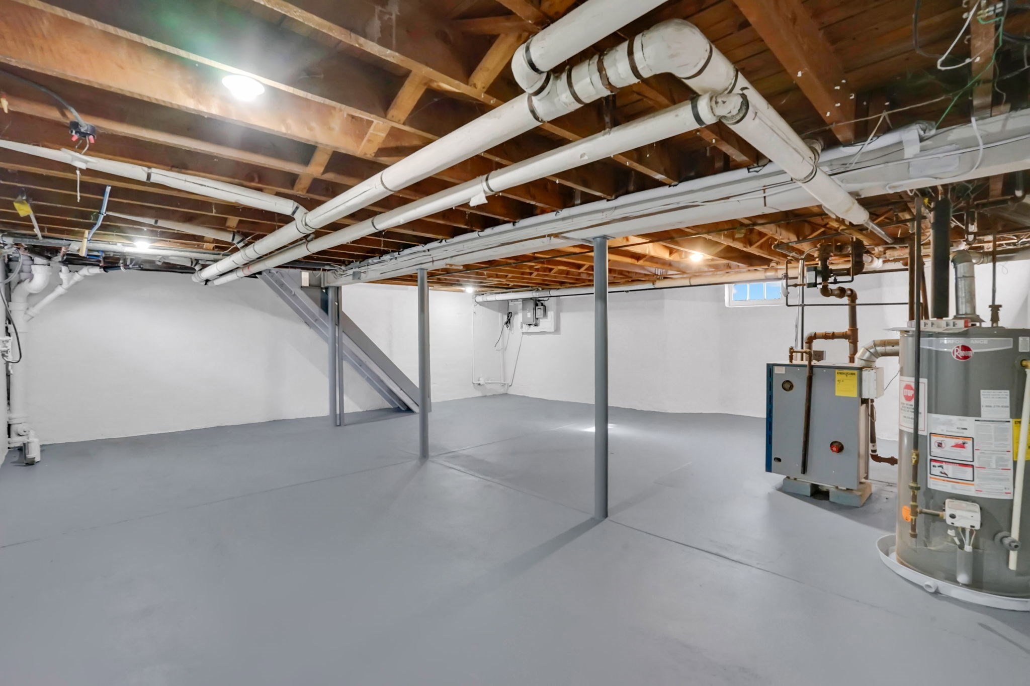 100 Abbott St, Springfield, MA 01118 - Image 31