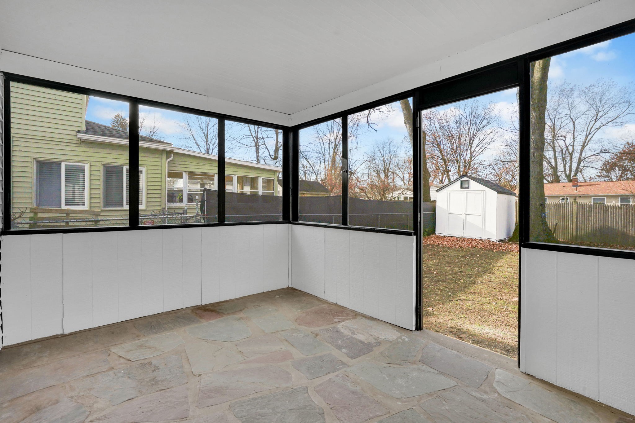 100 Abbott St, Springfield, MA 01118 - Image 9