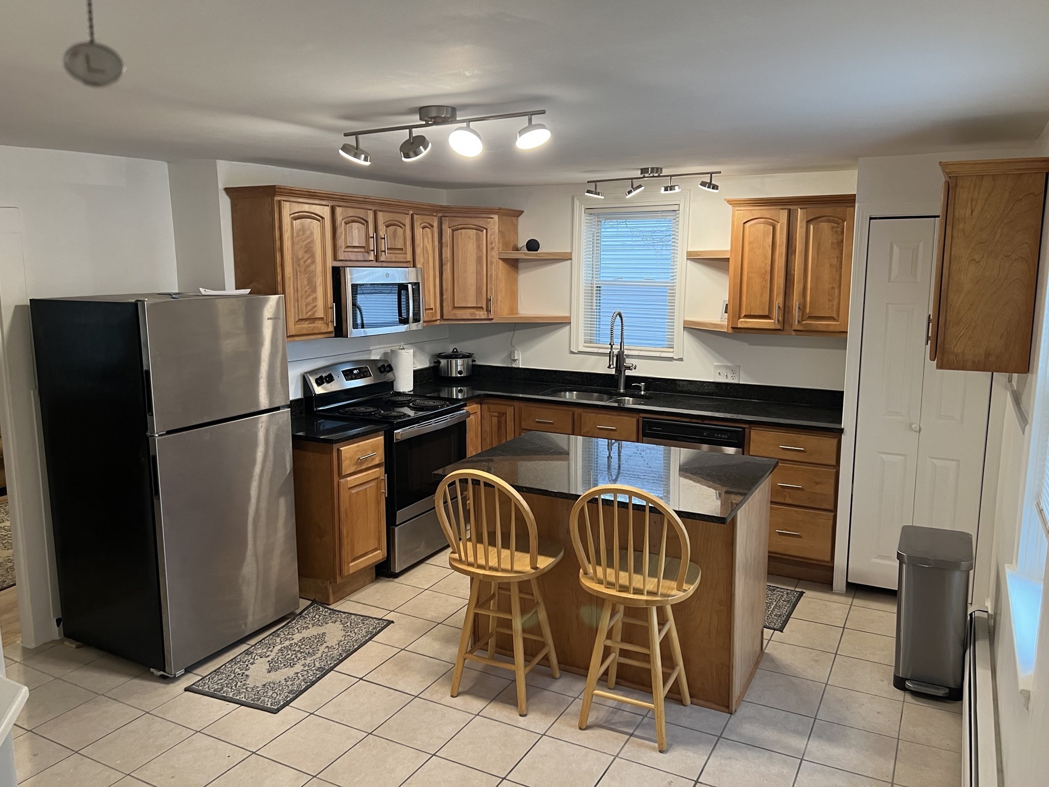 17 Main Unit A, Sutton, MA 01590 - Image 7