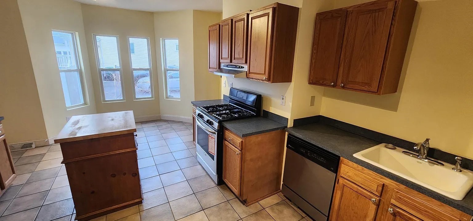 166 Chauncy St, Mansfield, MA 02048 - Image 14