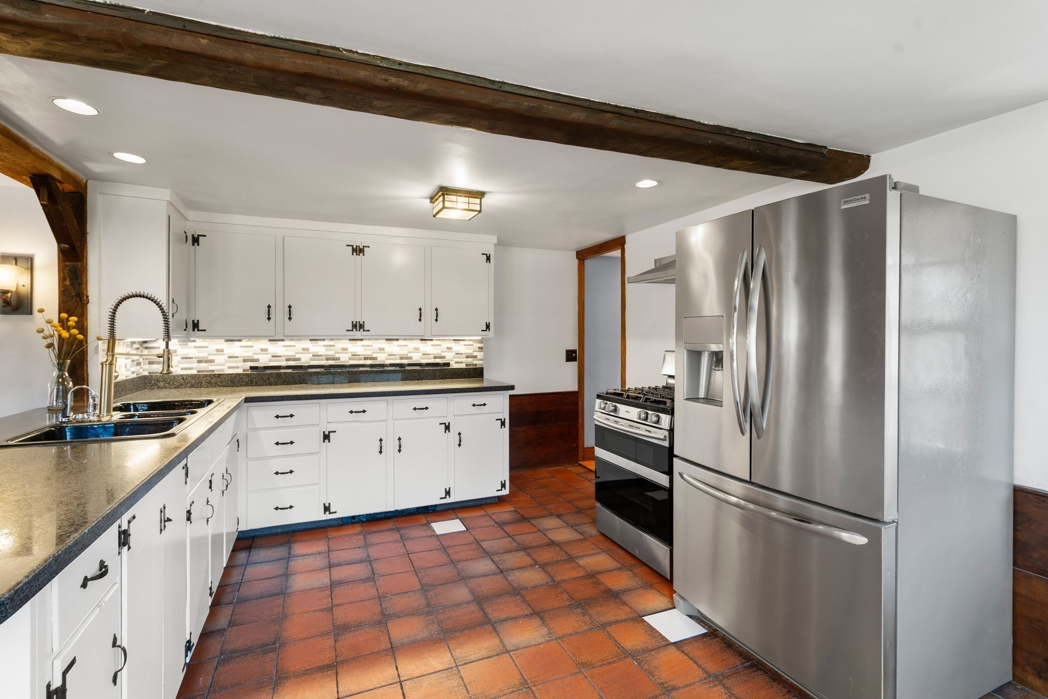 220 South Main Street, Sherborn, MA 01770 - Image 8