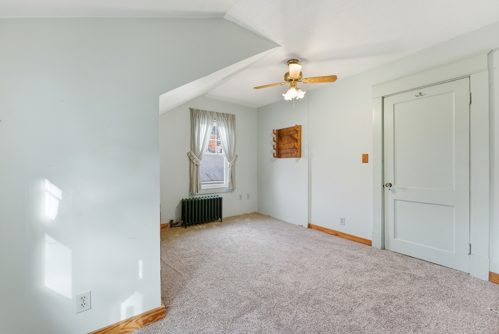 63 Webber St, Springfield, MA 01108 - Image 33