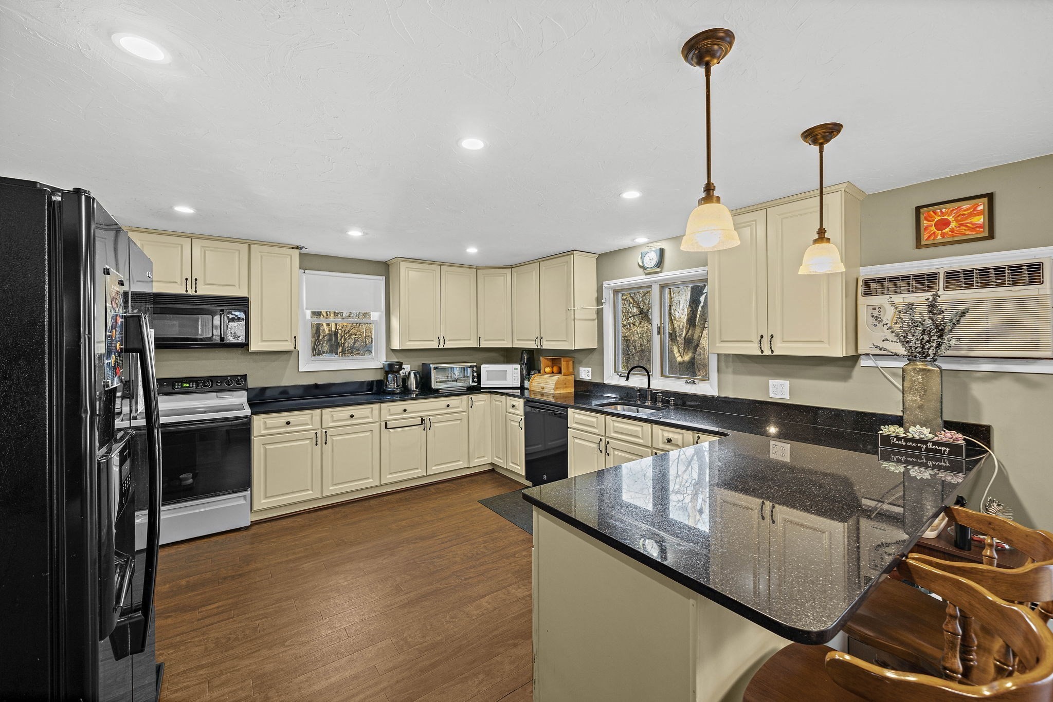 17 Wright Street, Woburn, MA 01801 - Image 18