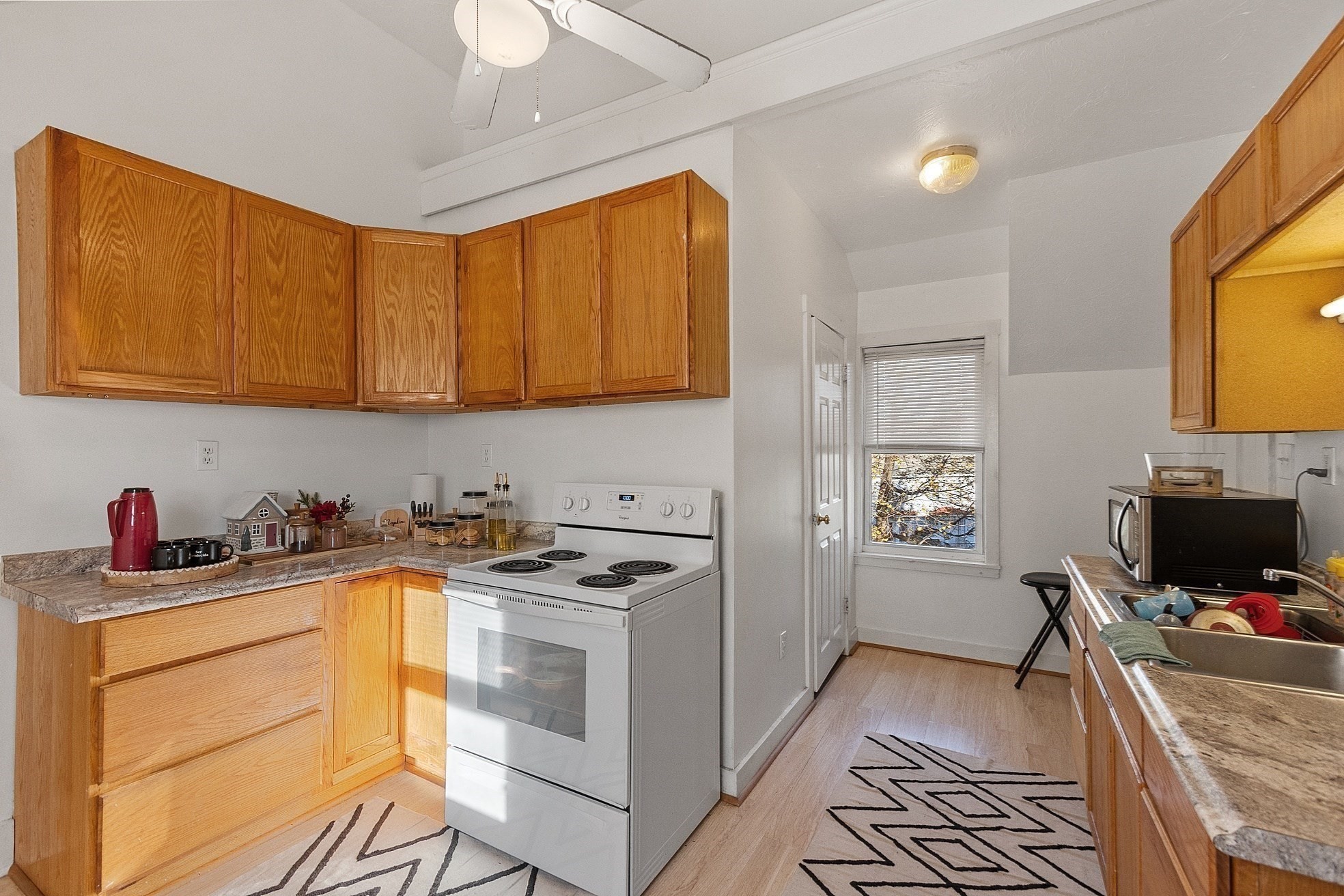 32 Birch Street, Fitchburg, MA 01420 - Image 21