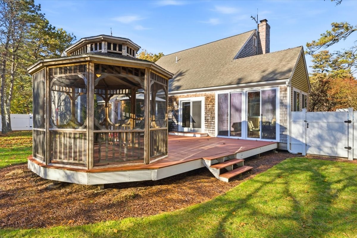109 Great Pines Dr, Mashpee, MA 02649 - Image 14