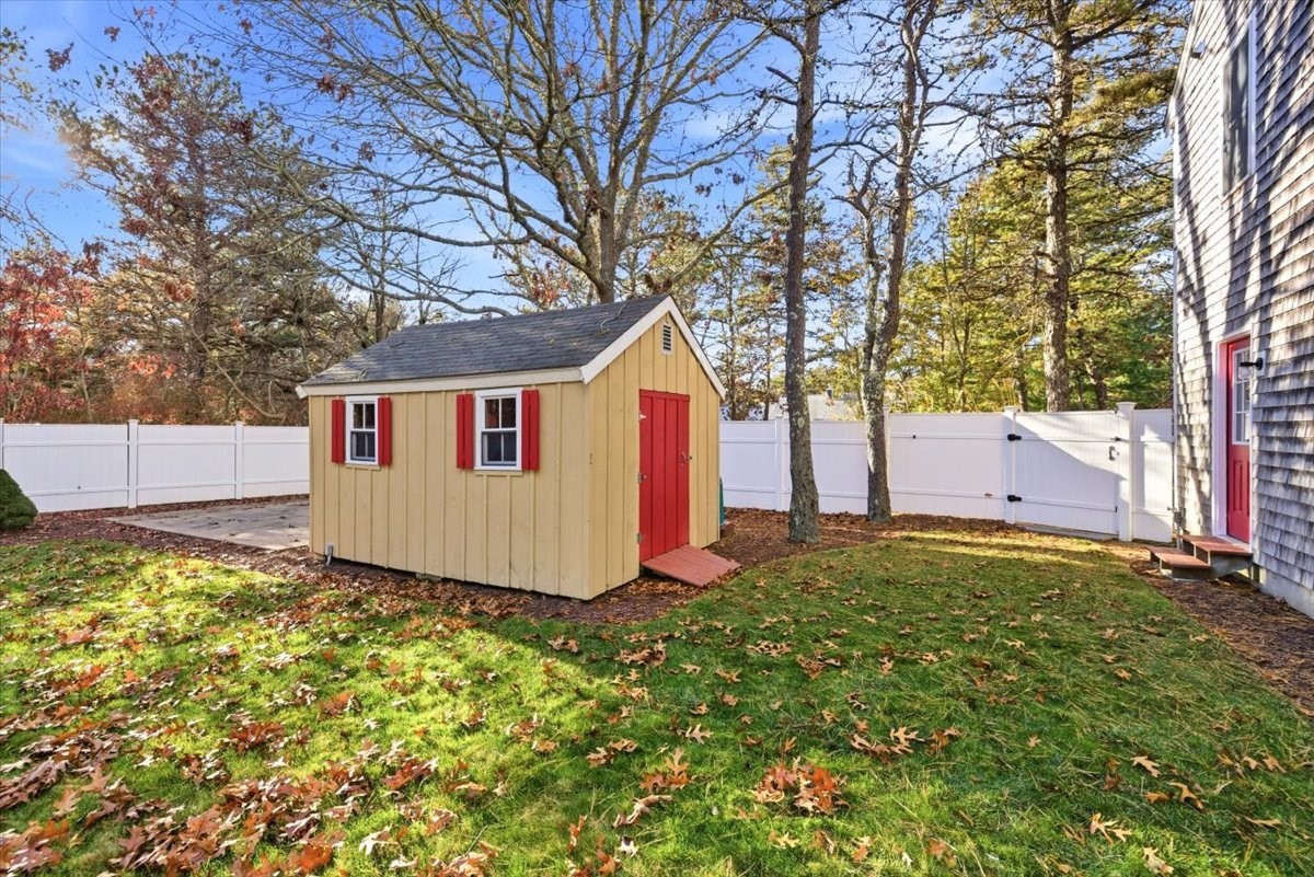 109 Great Pines Dr, Mashpee, MA 02649 - Image 38